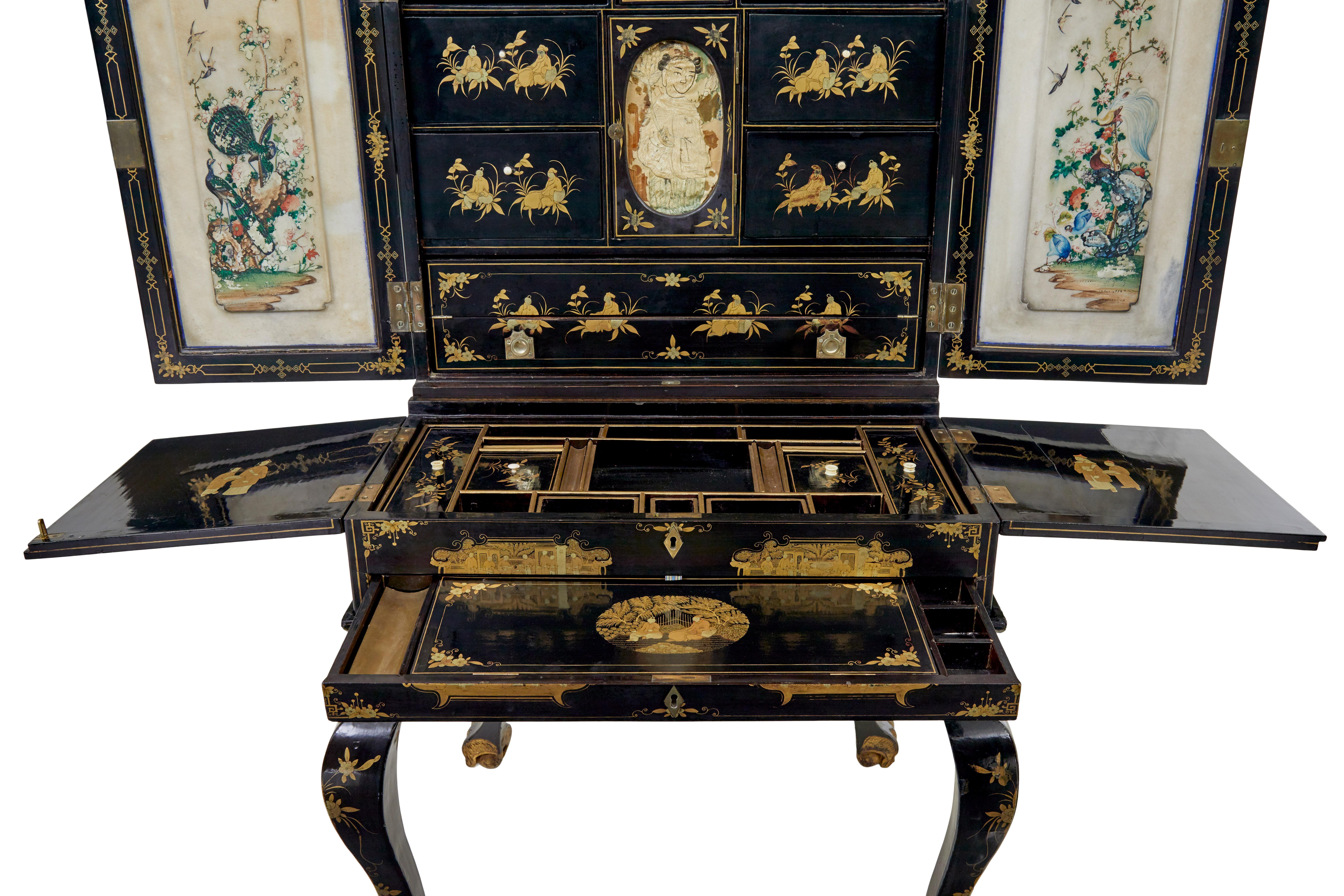 19th century Chinese canton black lacquered desk cabinet For Sale 5