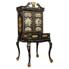 19th century Chinese Canton black lacquered desk cabinet