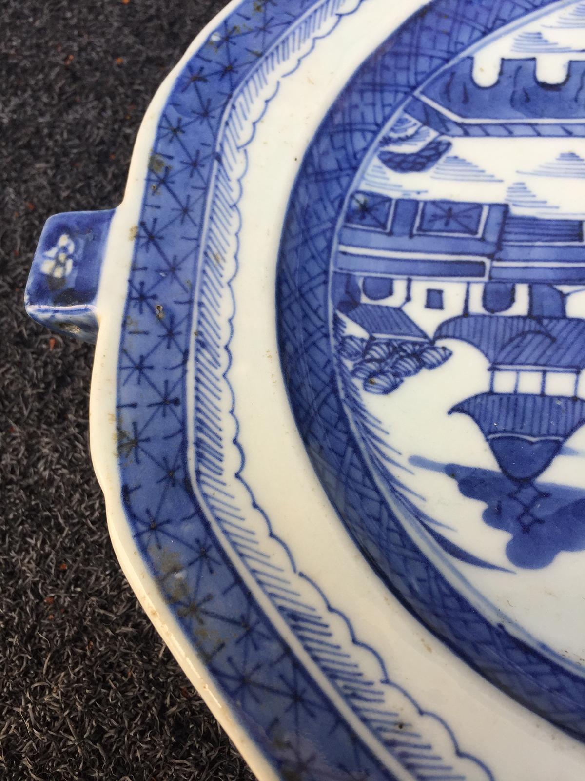 19th Century Chinese Canton Blue and White Plate Warmer For Sale 1