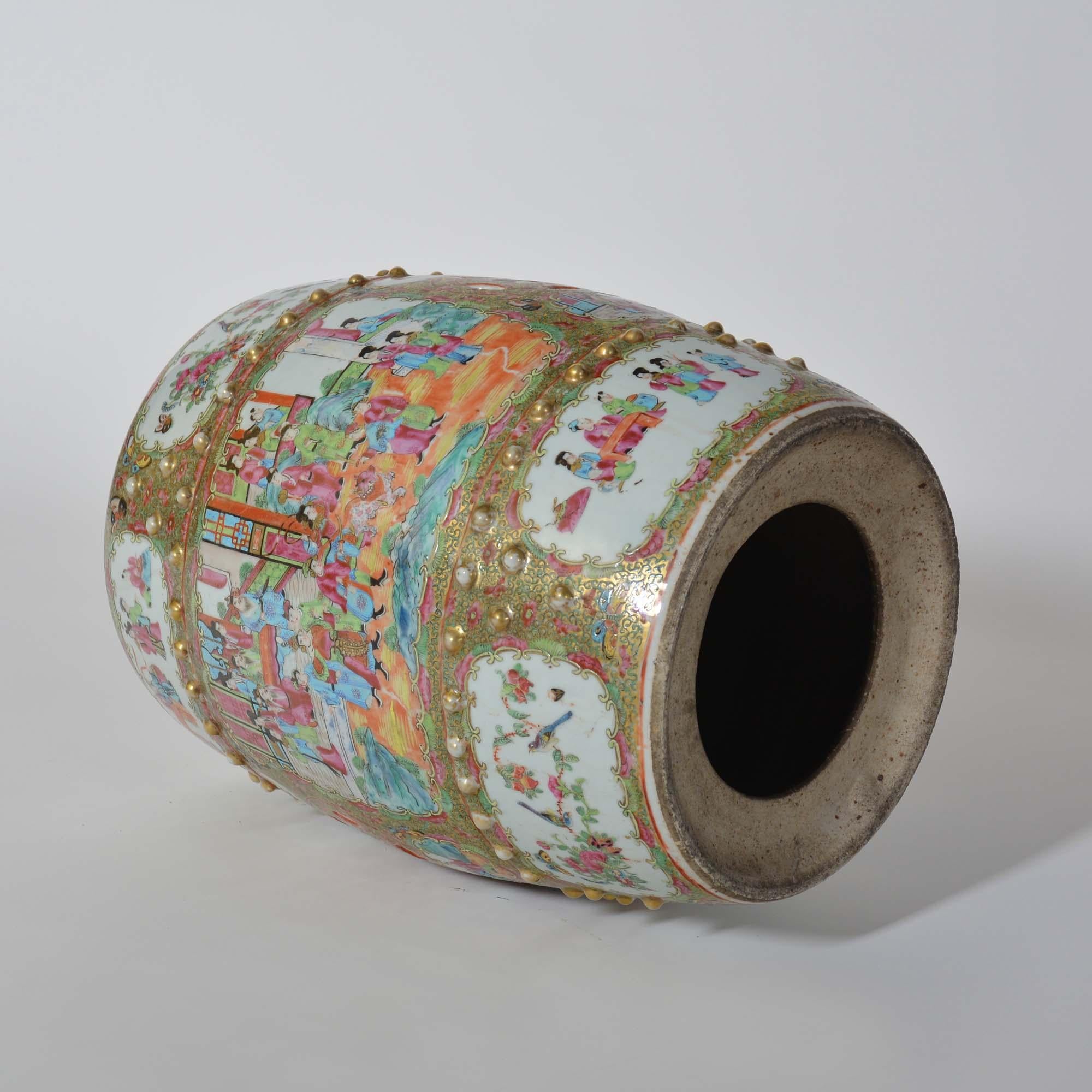 19th century Chinese Canton famille rose porcelain garden seat For Sale 5