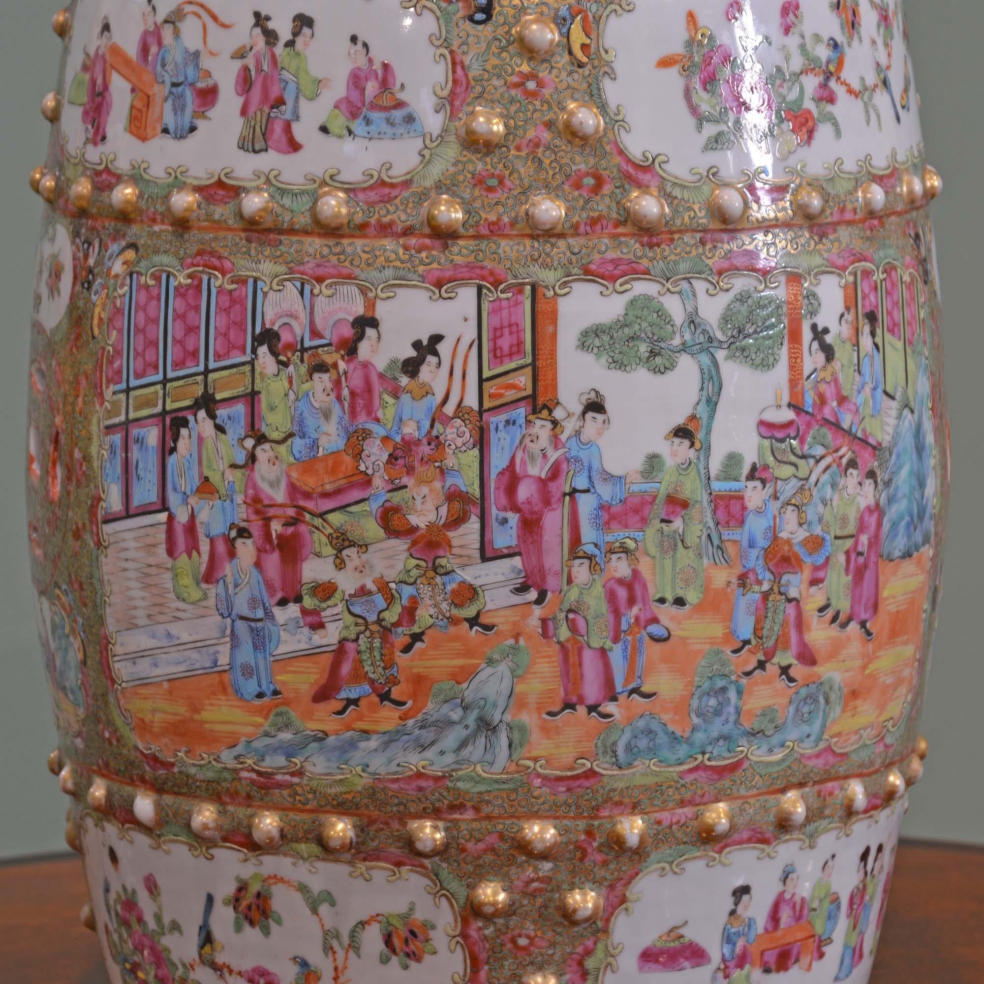 19th century Chinese Canton famille rose porcelain garden seat For Sale 9