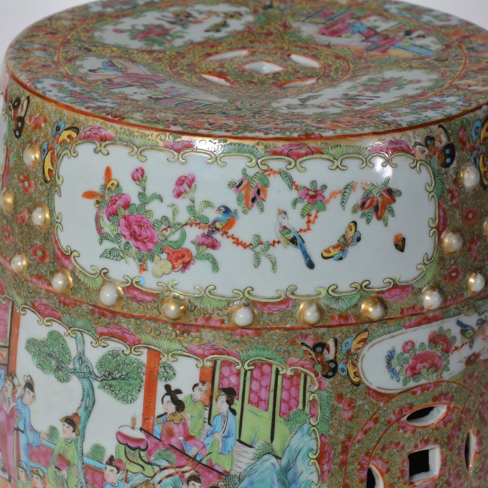 19th Century 19th century Chinese Canton famille rose porcelain garden seat For Sale