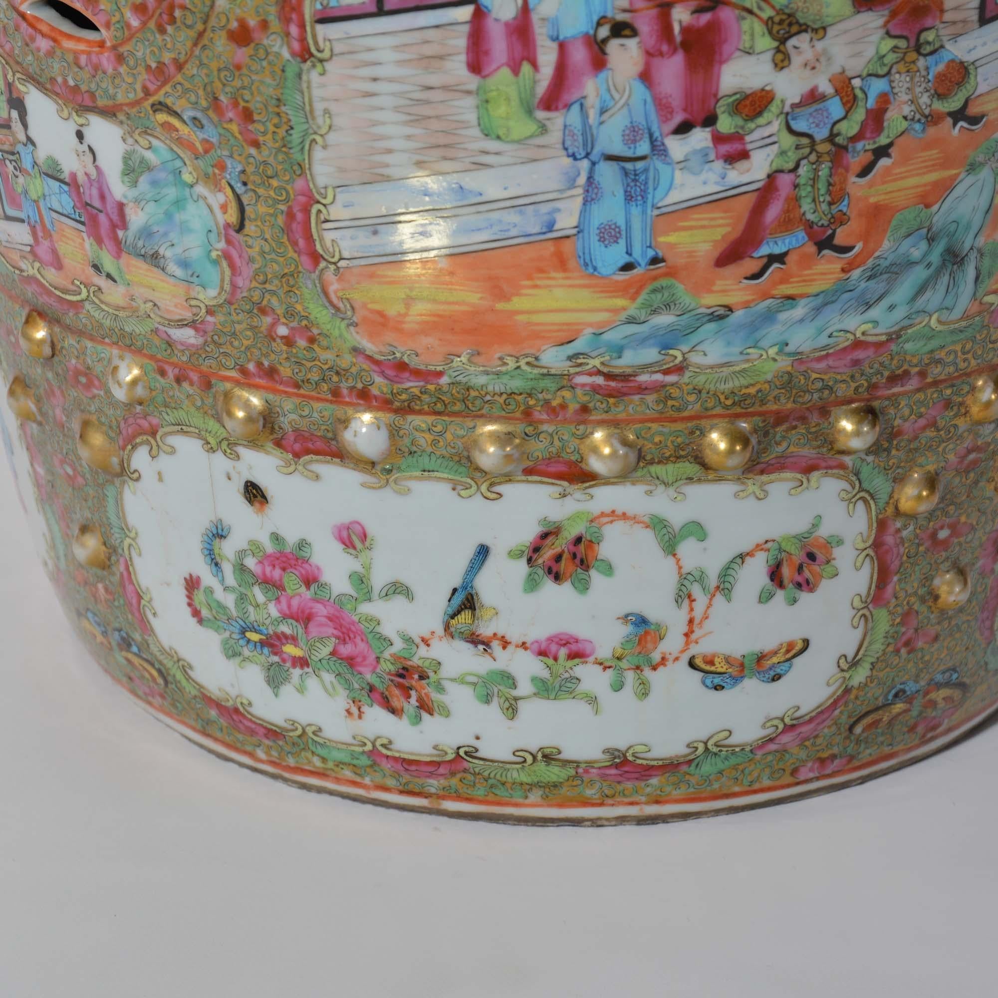 19th century Chinese Canton famille rose porcelain garden seat For Sale 1