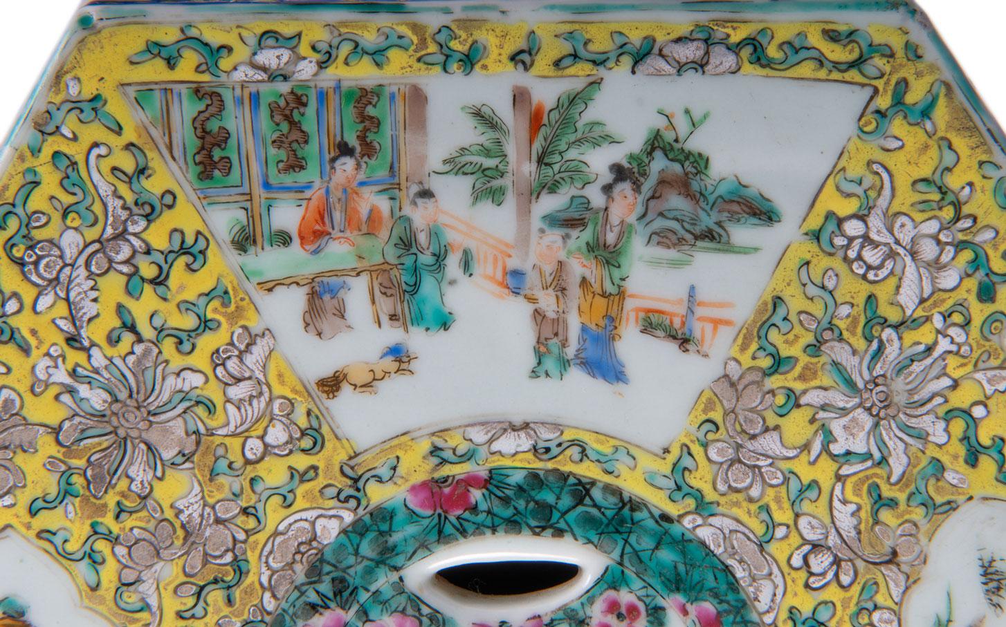 19th Century Chinese Cantonese Porcelain Garden Seat 4