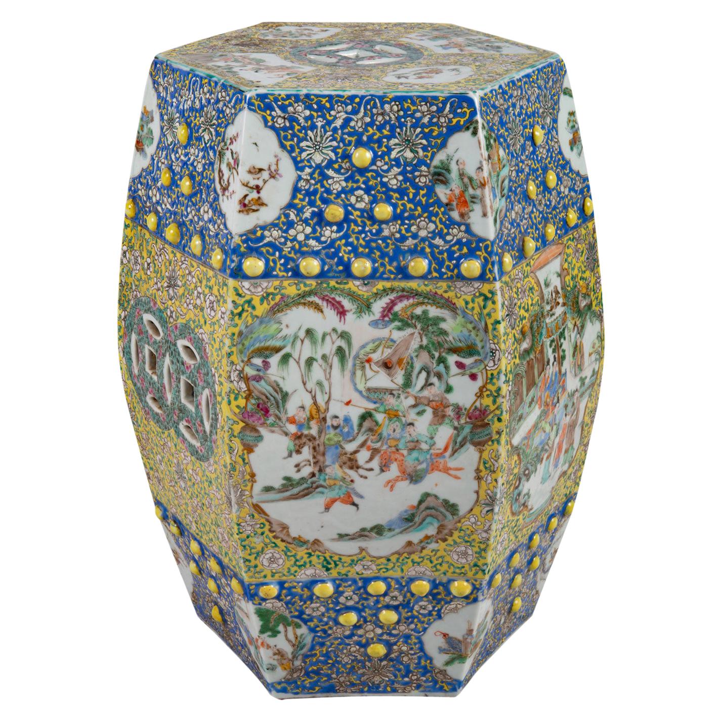 19th Century Chinese Cantonese Porcelain Garden Seat