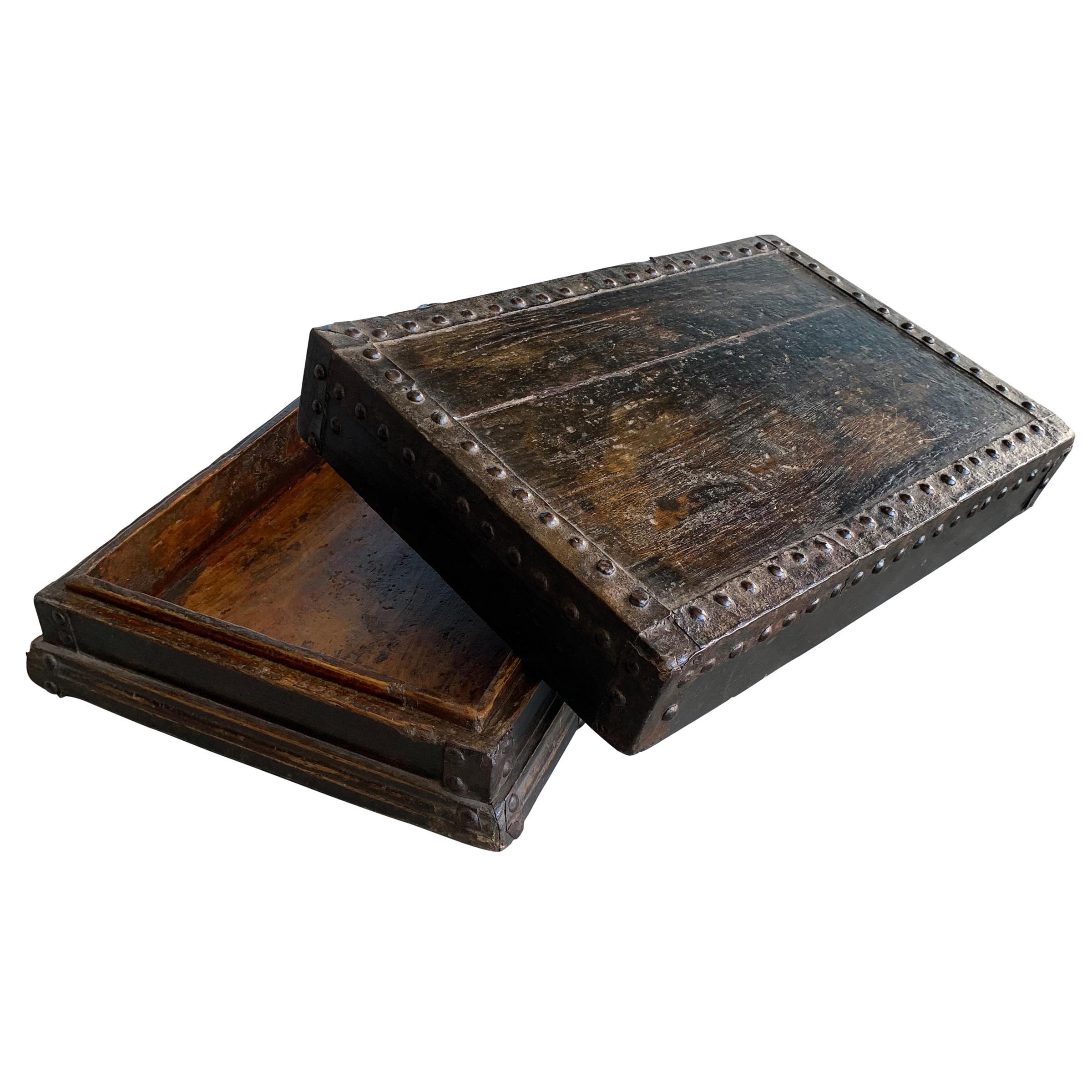19th Century Chinese Carriage Box 1