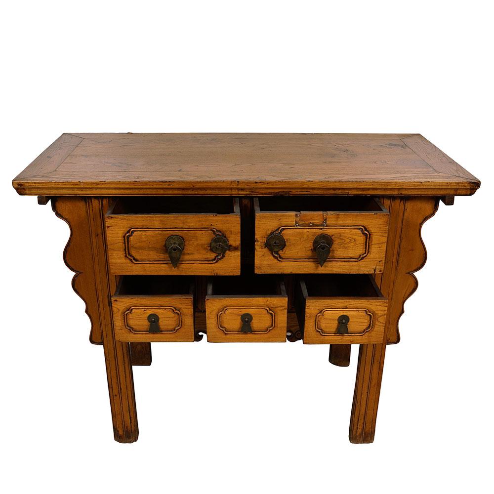 Chinese Export 19th Century Chinese Carved 5 Drawers Shan XI Console Table For Sale