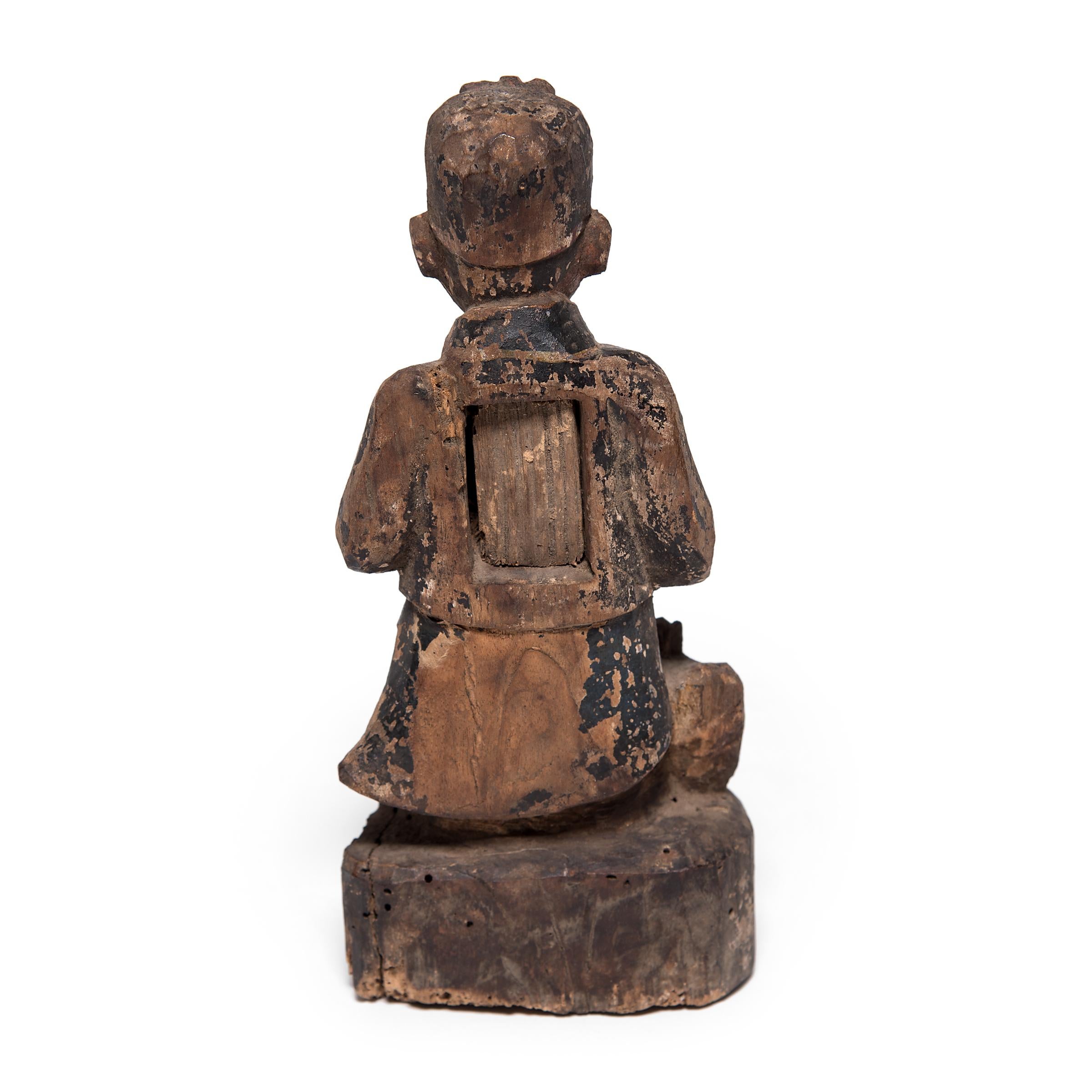 Hand-Carved Chinese Carved Ancestor Figure, c. 1800 For Sale
