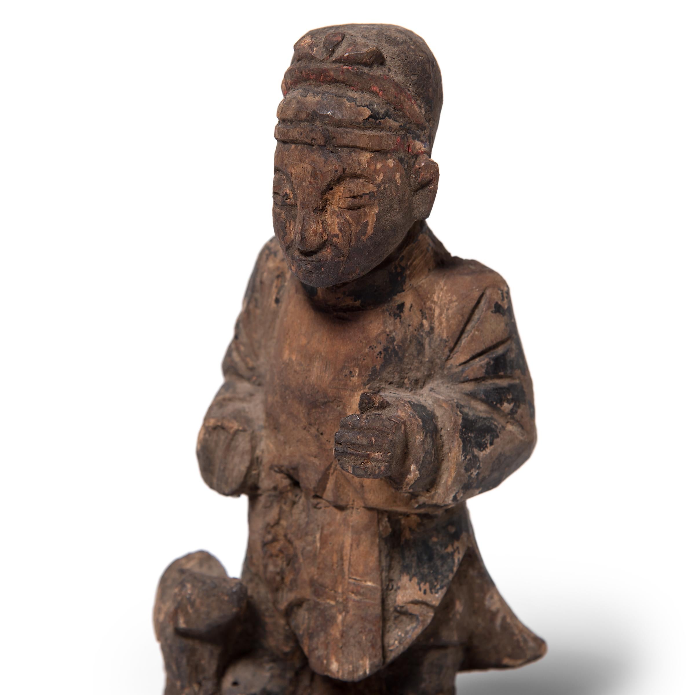 19th Century Chinese Carved Ancestor Figure, c. 1800 For Sale