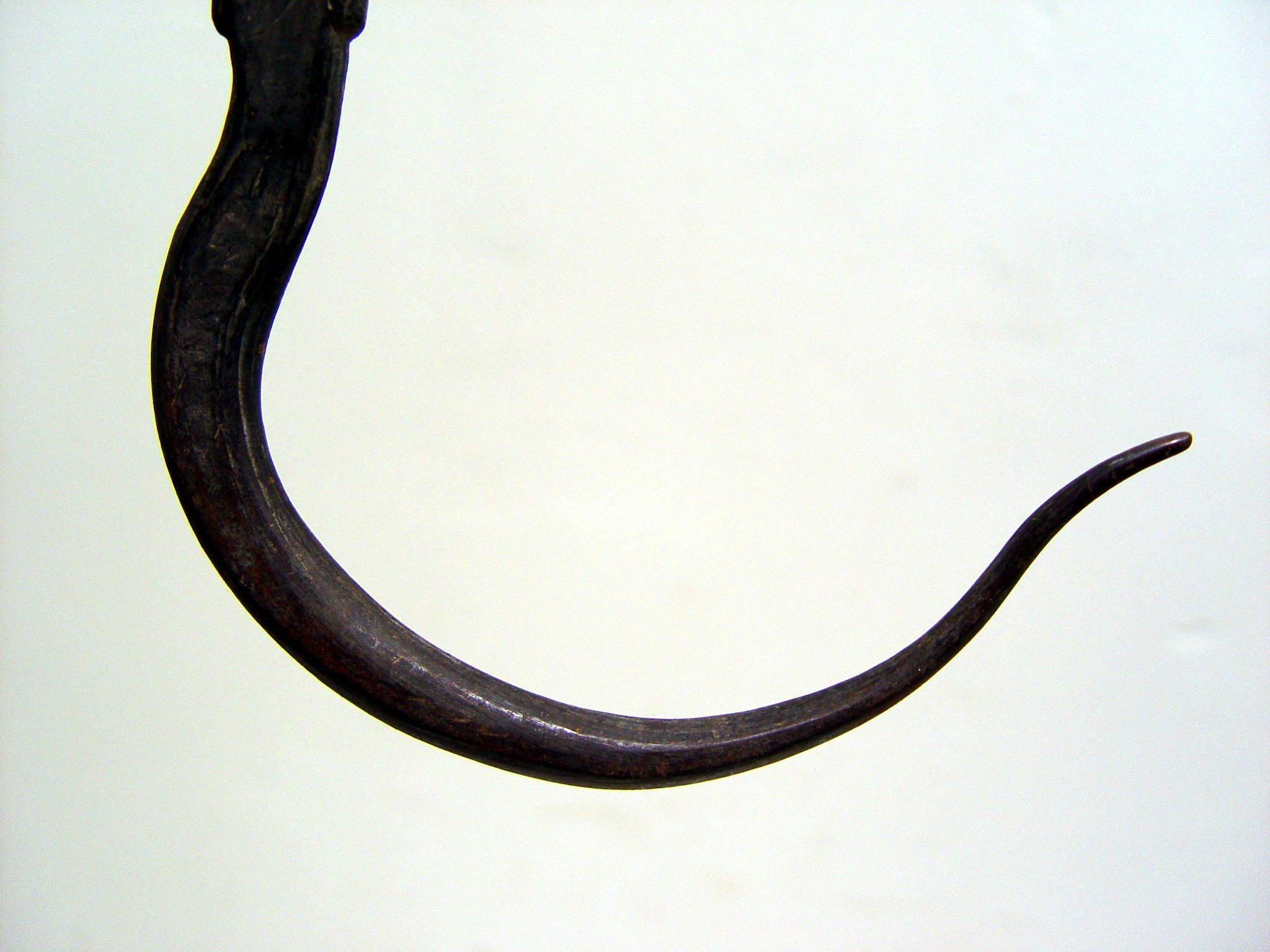 19th Century Chinese Carved Horn Hook For Sale 4