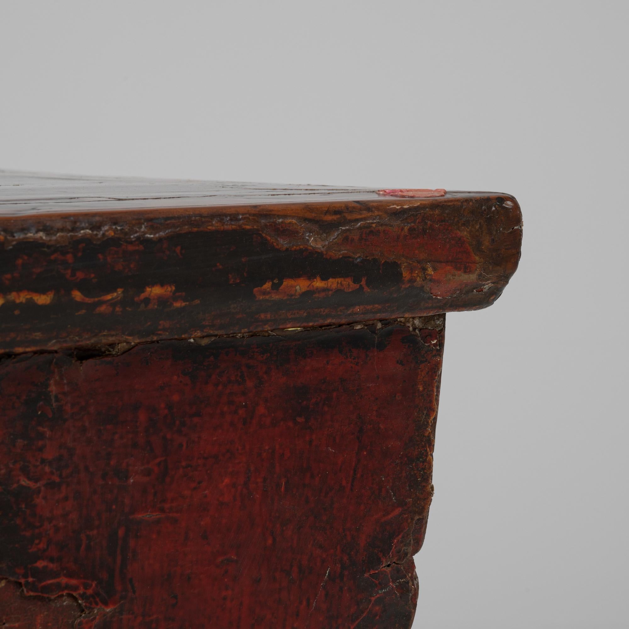 Console chinoise du 19e siècle, sculptée et laquée en vente 4