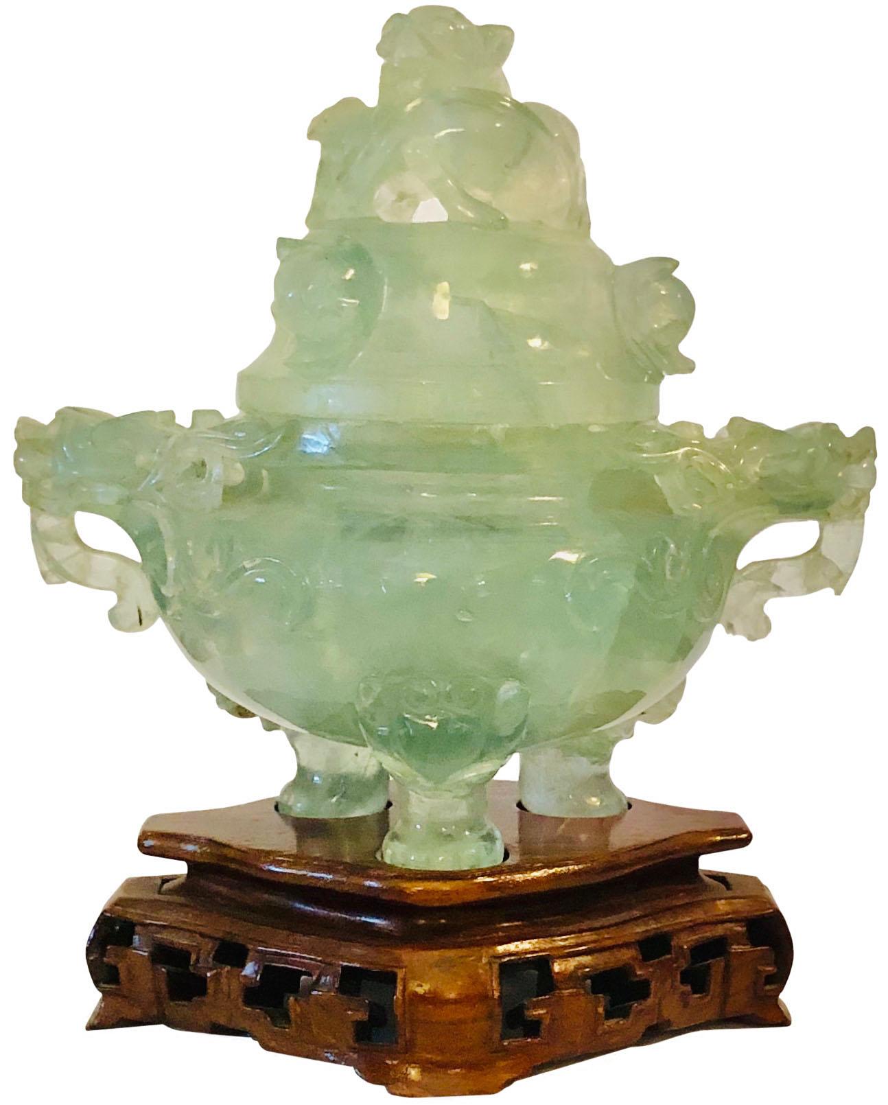 19th Century Chinese Carved Quartz on Base For Sale 2