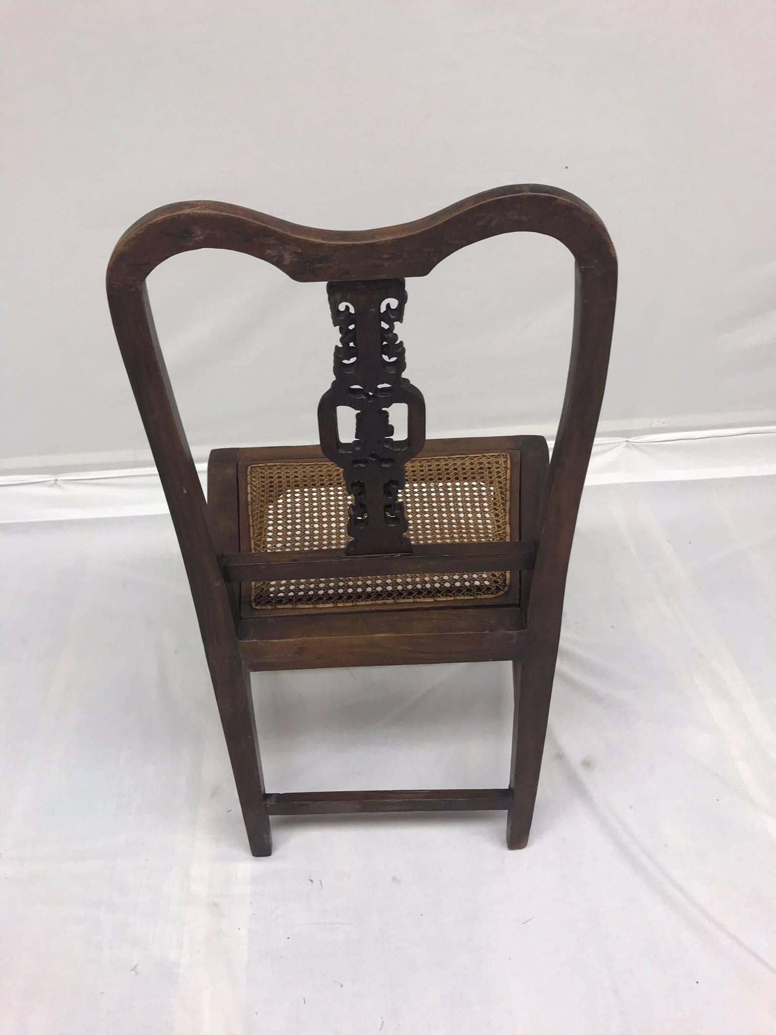 19th Century Chinese Carved Wood Chair In Good Condition For Sale In High Point, NC