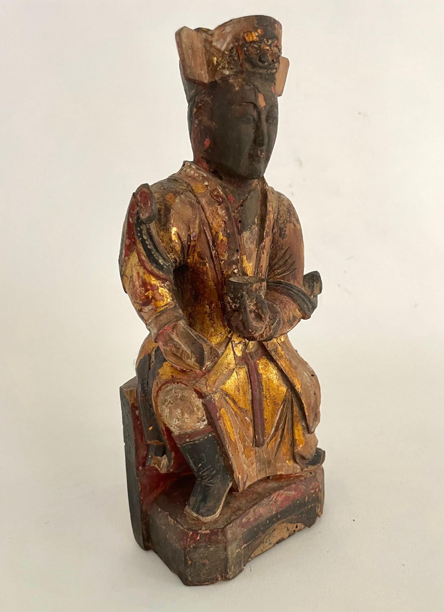 19th Century Chinese Carved Wooden Altar God For Sale 2