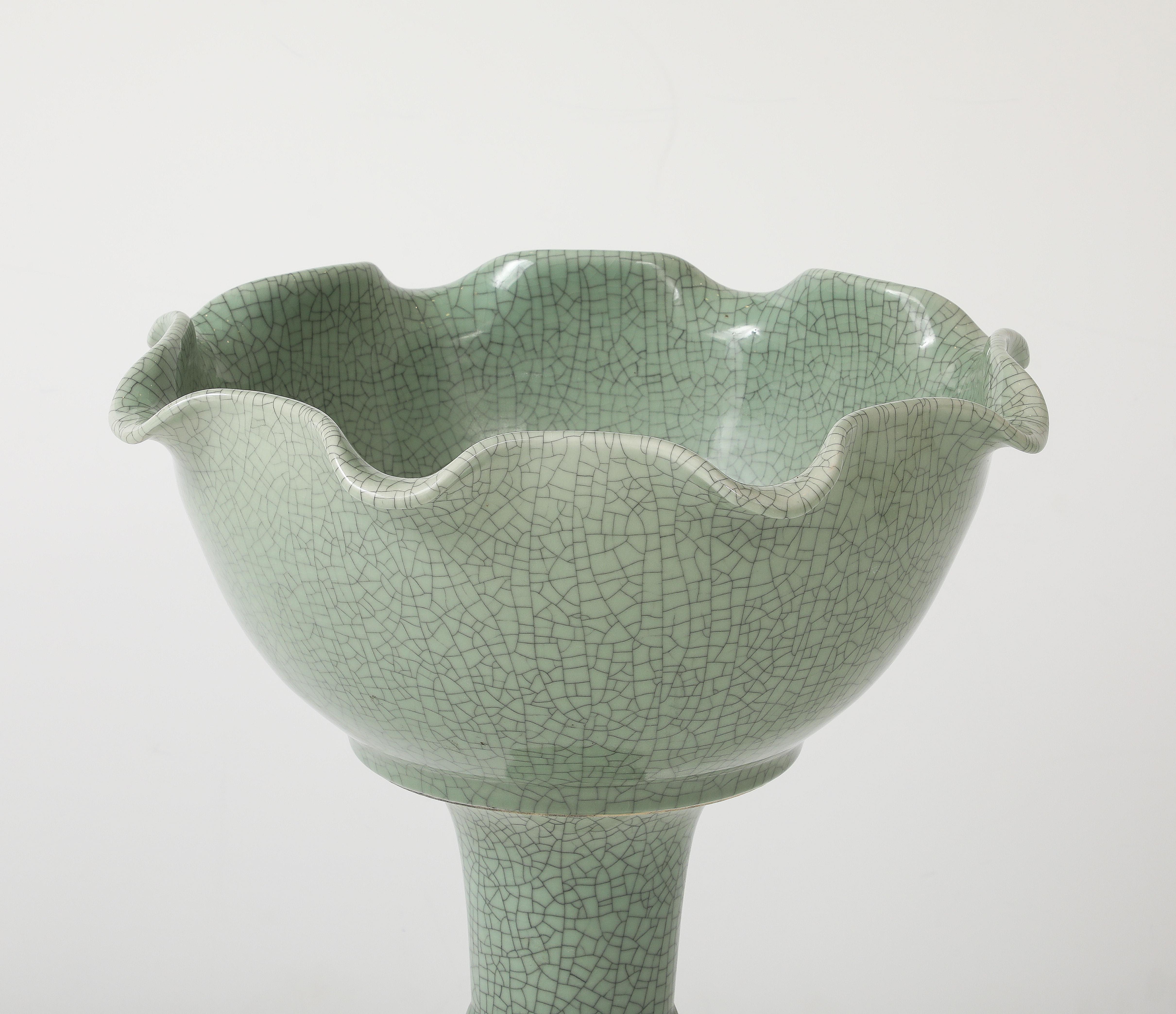 19th. Century Chinese Celadon Bird Bath For Sale 3