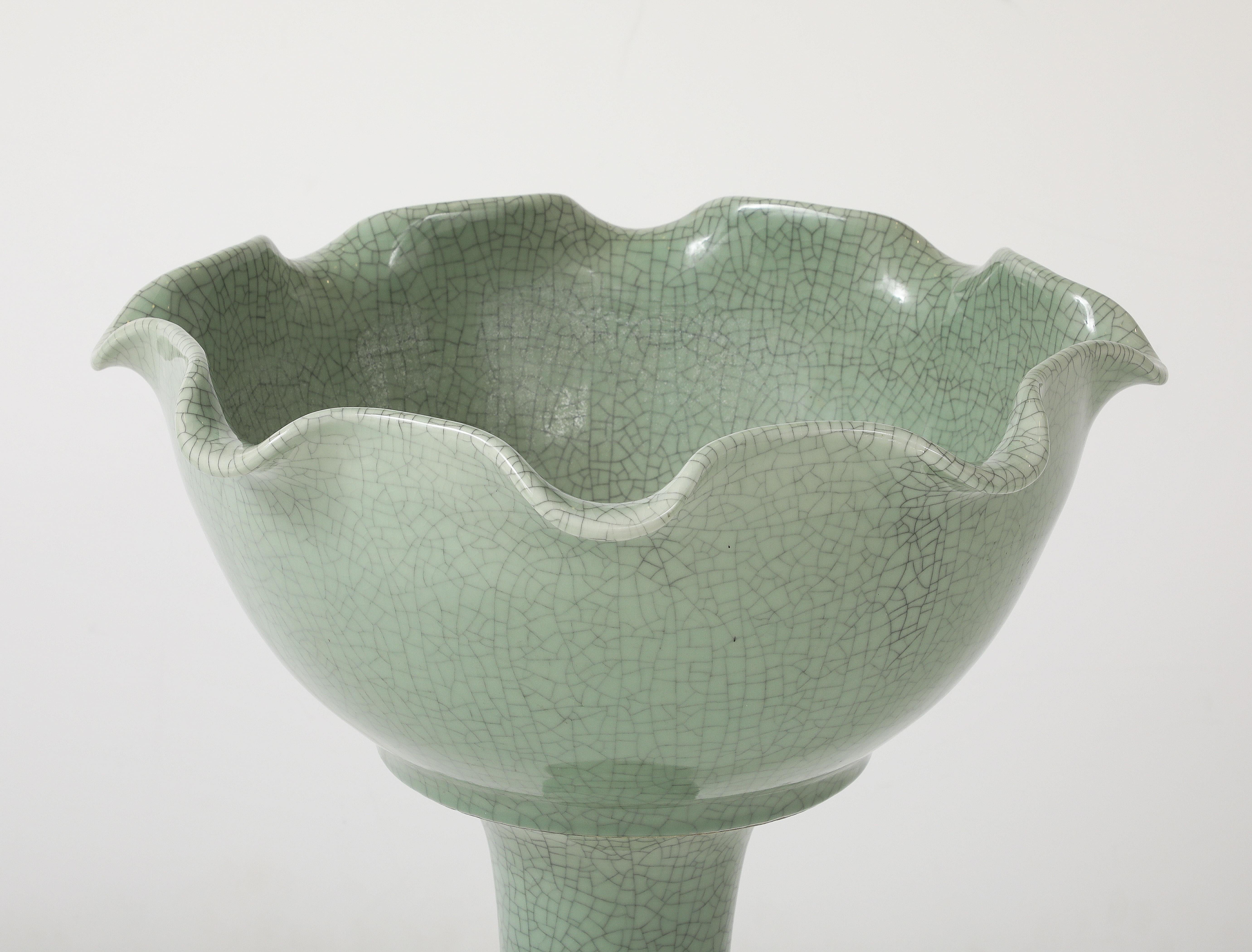 19th. Century Chinese Celadon Bird Bath For Sale 2