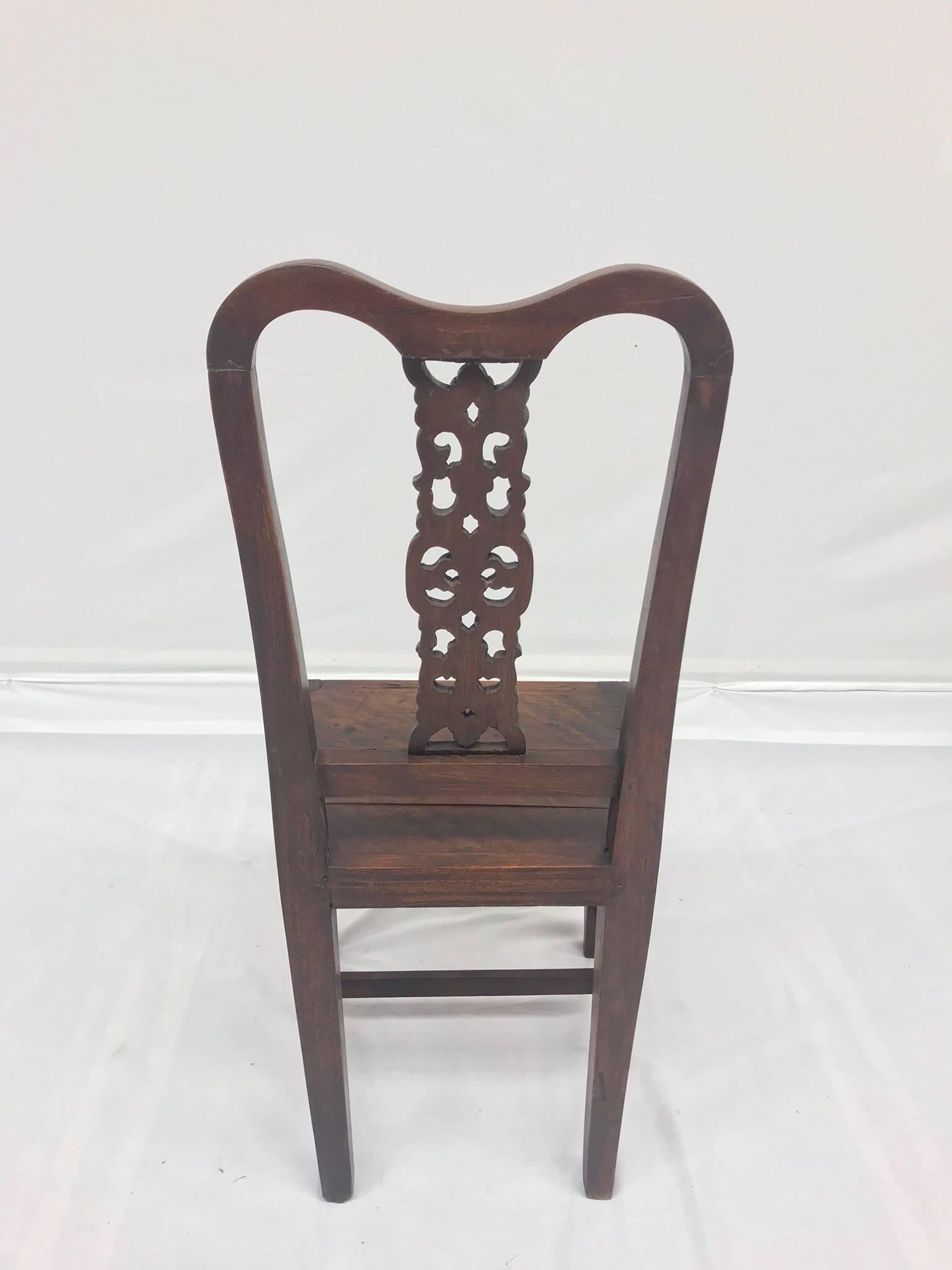 19th Century Chinese Chair In Good Condition For Sale In High Point, NC