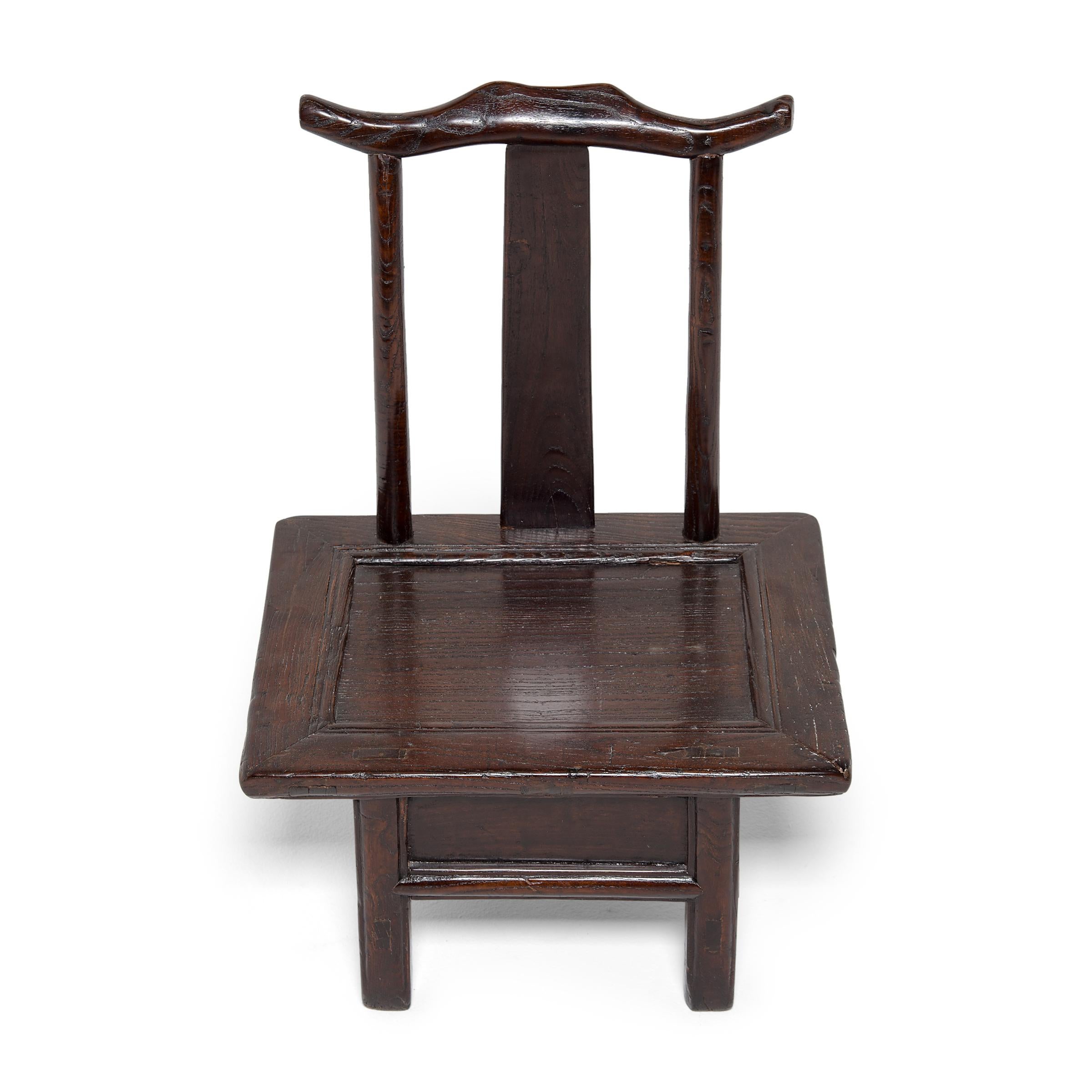 Elm 19th Century Chinese Children's Lamphanger Chair