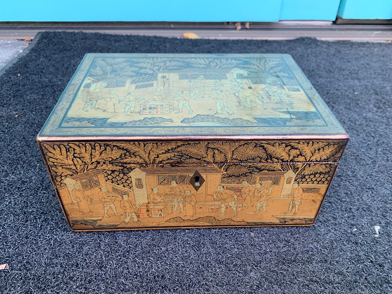 19th Century Chinese Chinoiserie Box, circa 1840 4