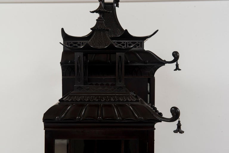 19th Century Chinese Chippendale Pagoda Cabinet For Sale 3