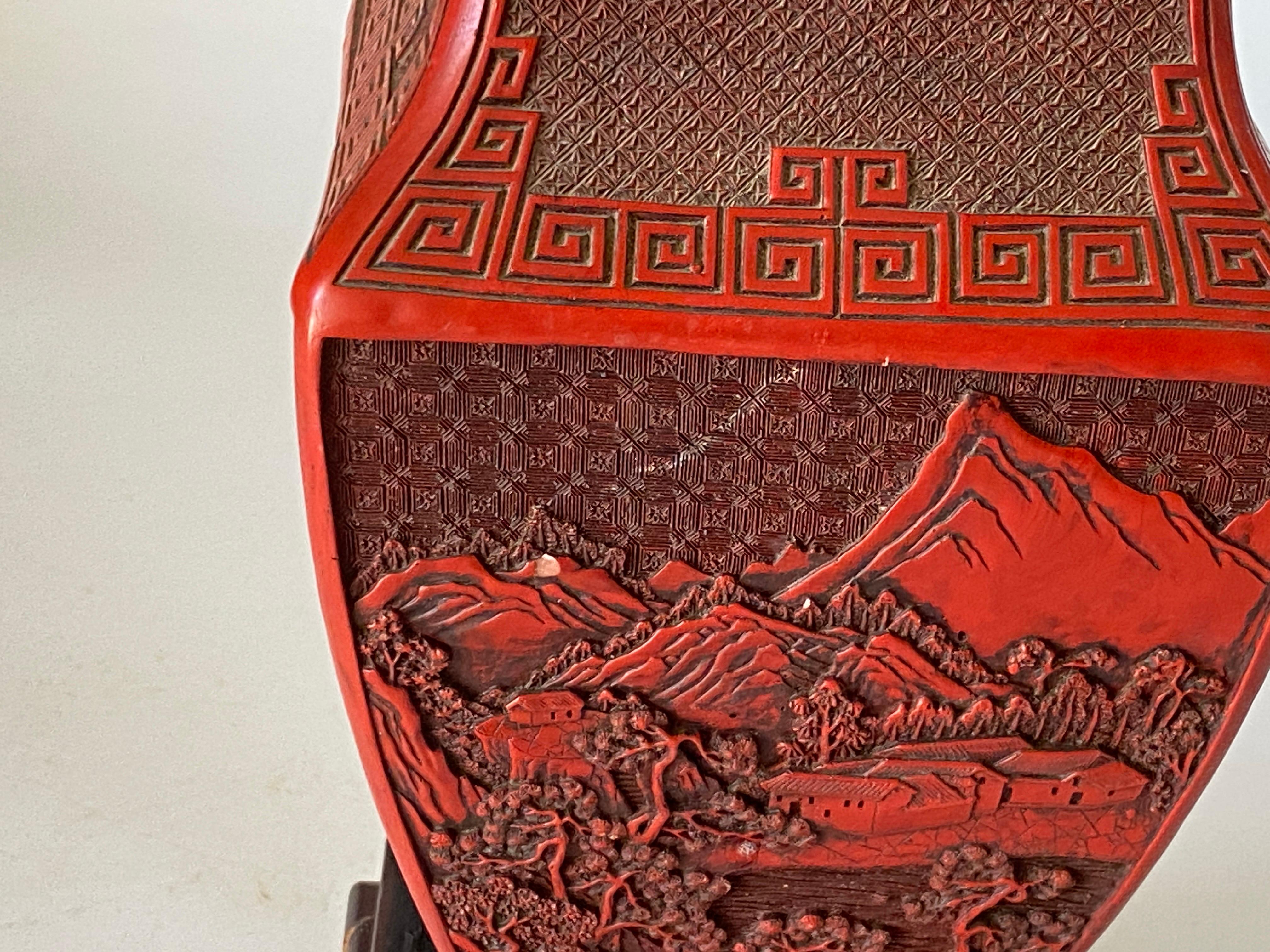 Vase Cinnabar chinois du 19ème siècle en tant que lampe de bureau en vente 4