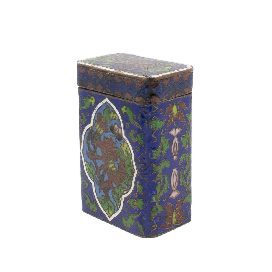 Cloissoné 19th Century Chinese Cloisonné Enamel Brass Trinket Box For Sale
