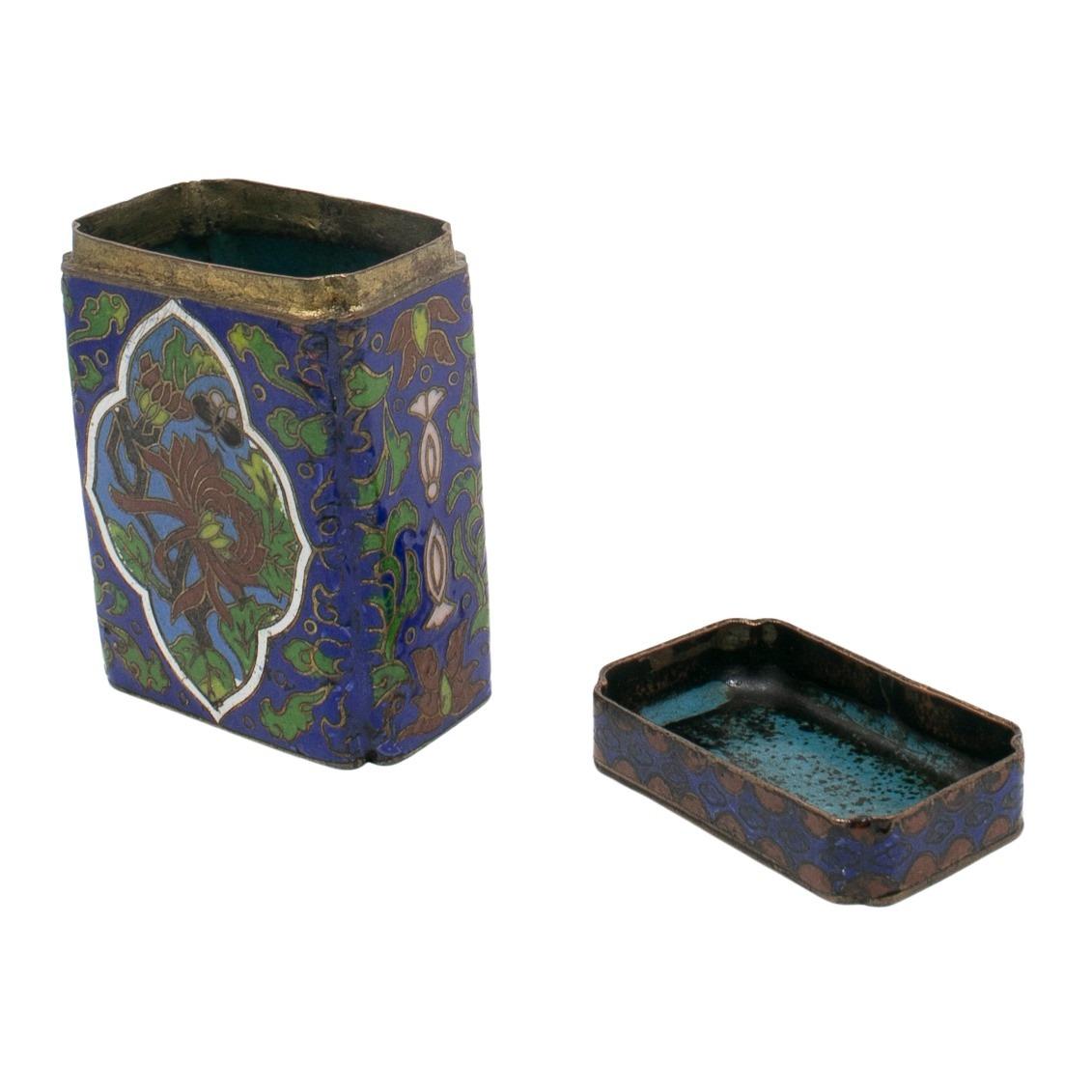 Metal 19th Century Chinese Cloisonné Enamel Brass Trinket Box For Sale