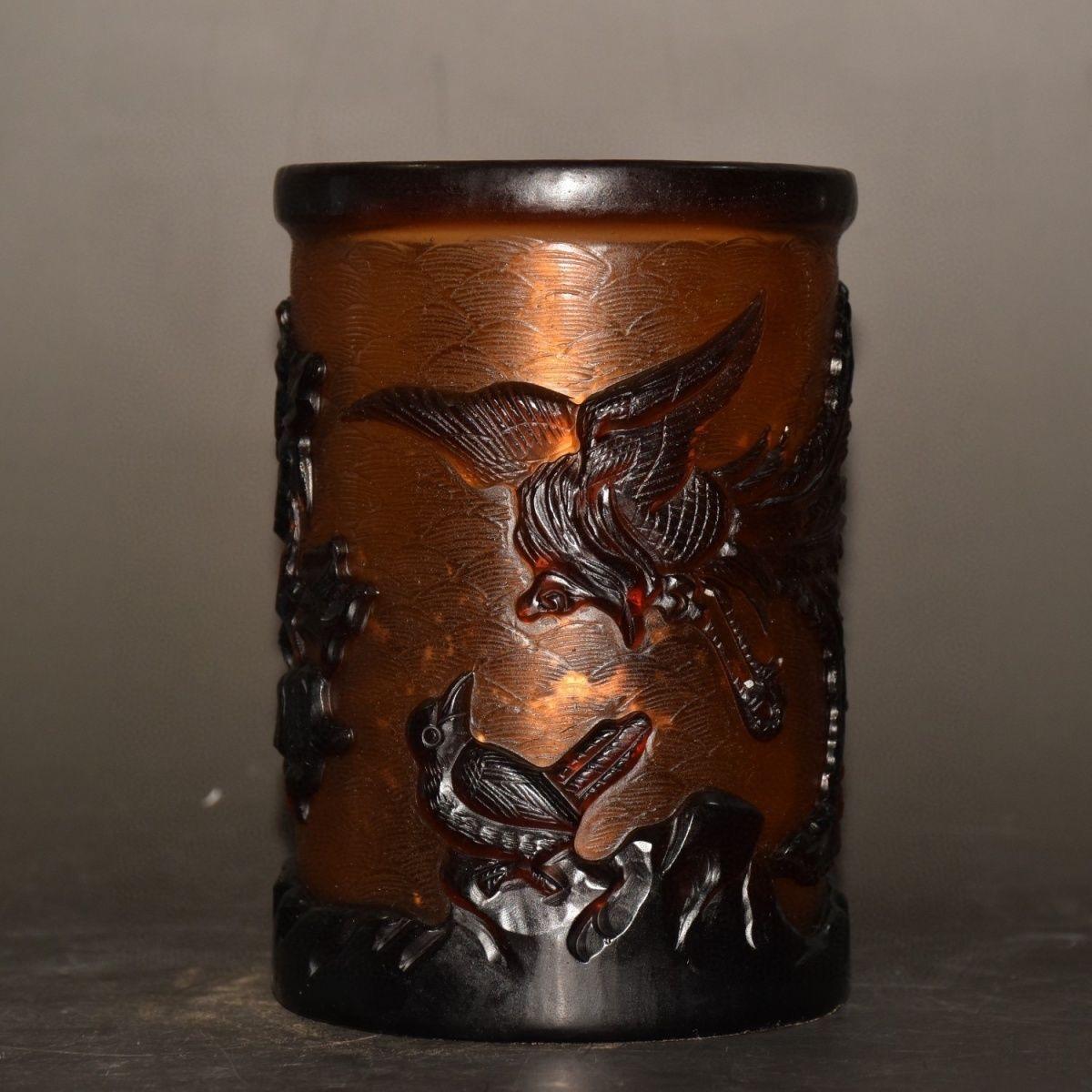 19th Century Chinese Colored Glaze Hand Carving Birds Flowers Pen Pot For Sale 1