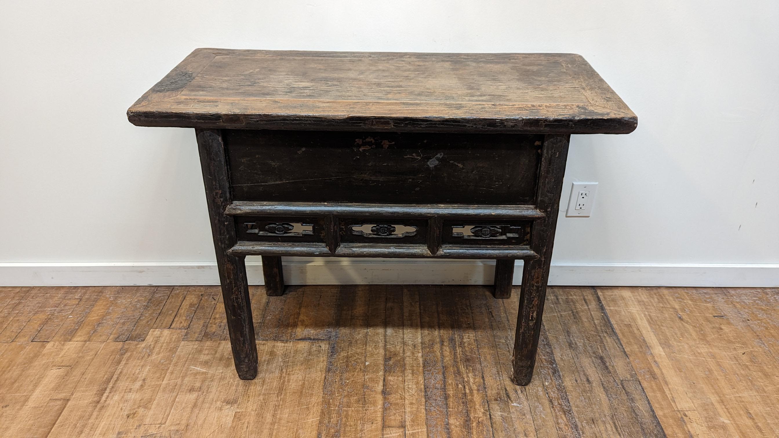 19th Century Chinese Console Table  For Sale 10