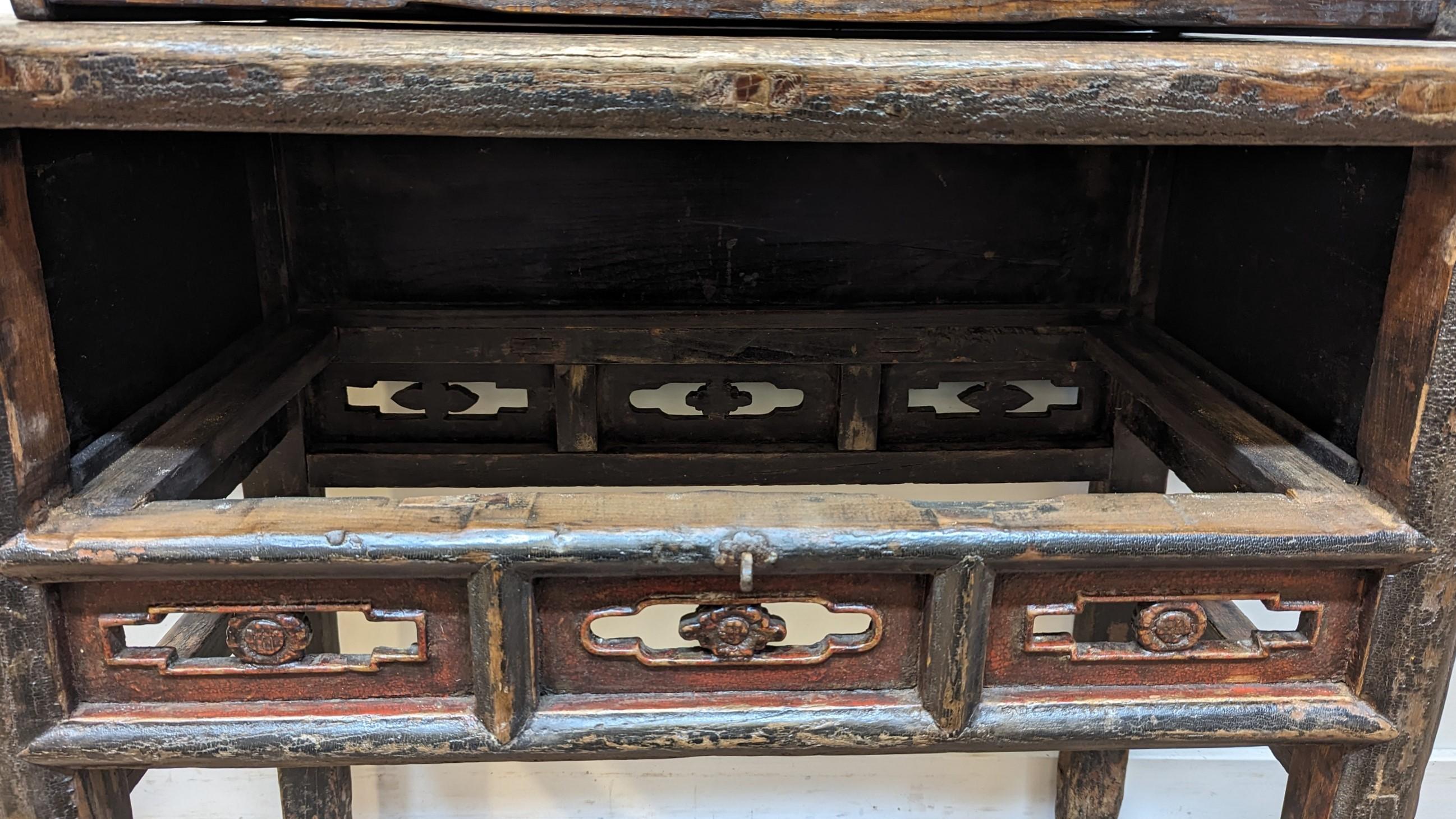 19th Century Chinese Console Table  For Sale 15