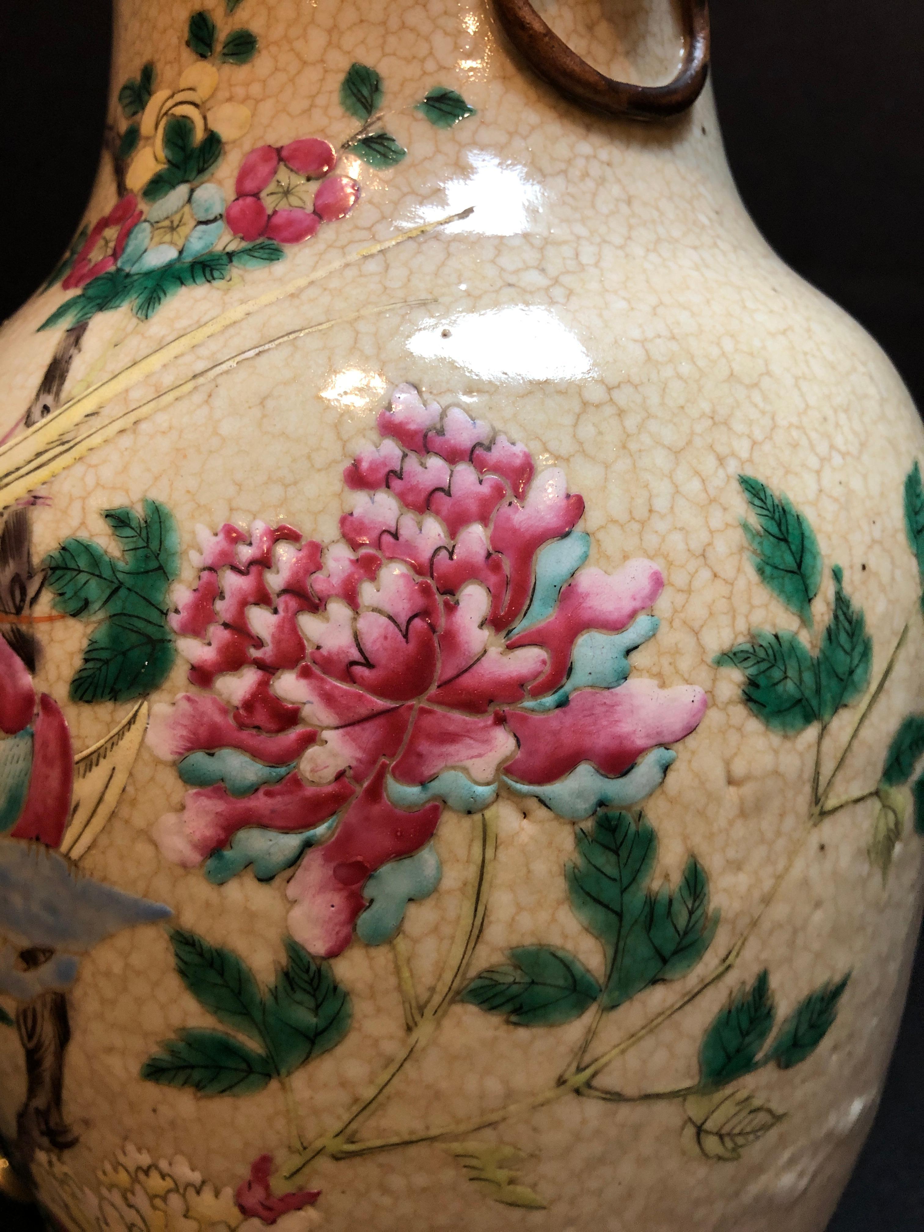 Vase en faïence craquelée chinoise du 19ème siècle comme lampe en vente 1