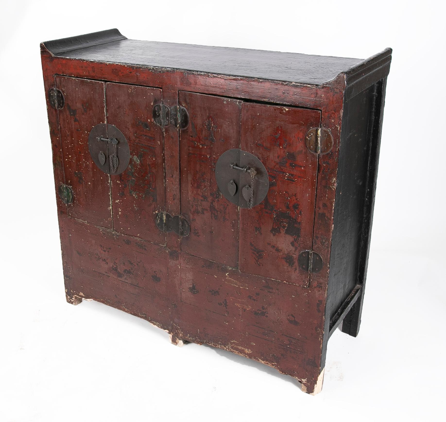 19th Century Chinese Cupboard Lacquered in Red with Two Doors For Sale 1