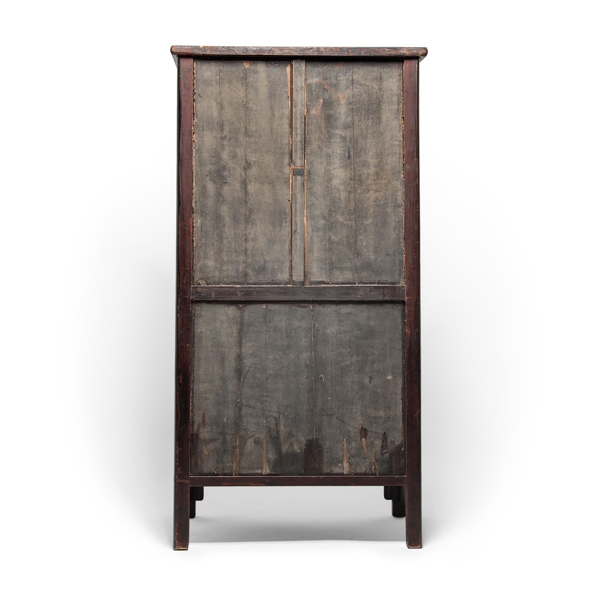 Qing Chinese Diamond Lattice Display Cabinet, c. 1850 For Sale