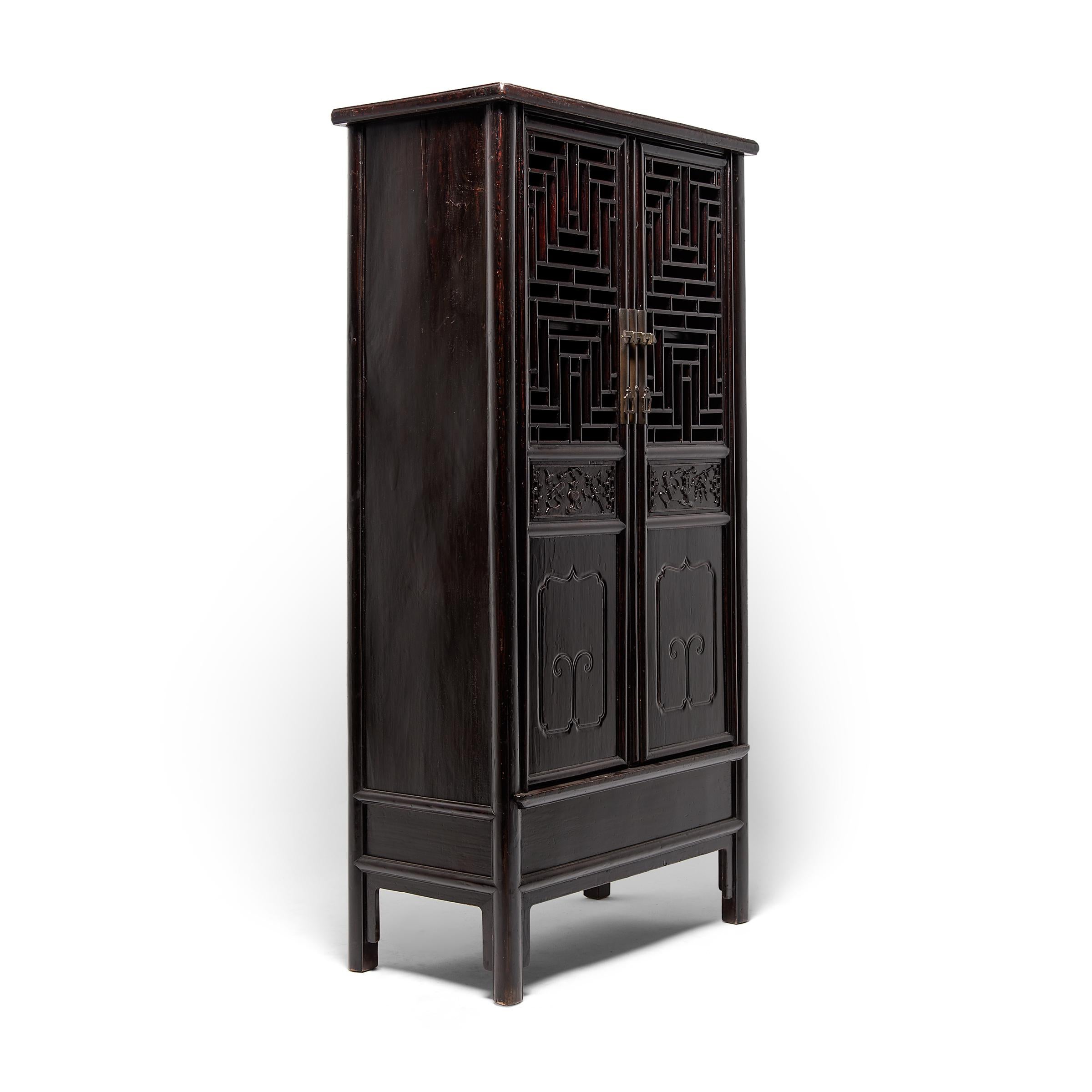 Lacquered Chinese Diamond Lattice Display Cabinet, c. 1850 For Sale