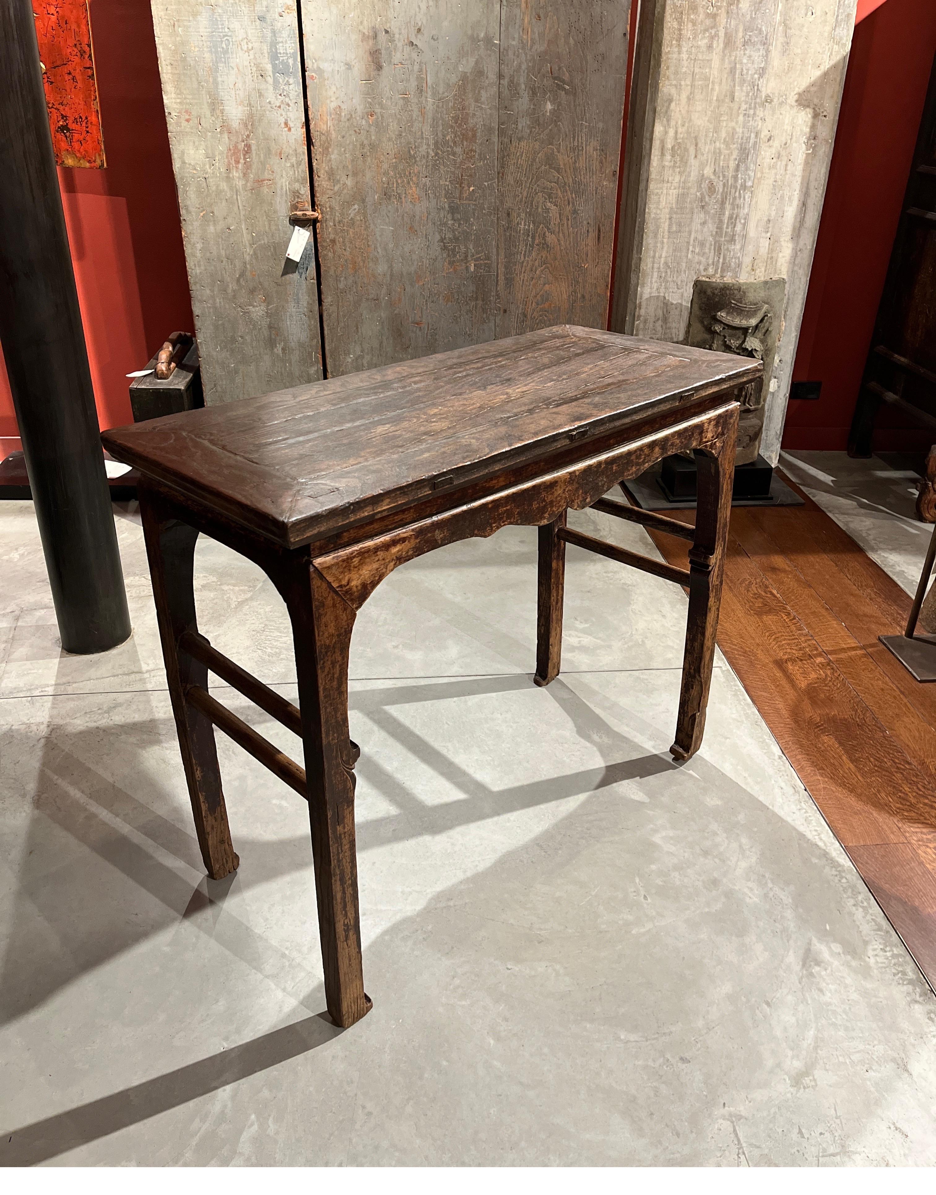19th Century Chinese Elm Side Table For Sale 5
