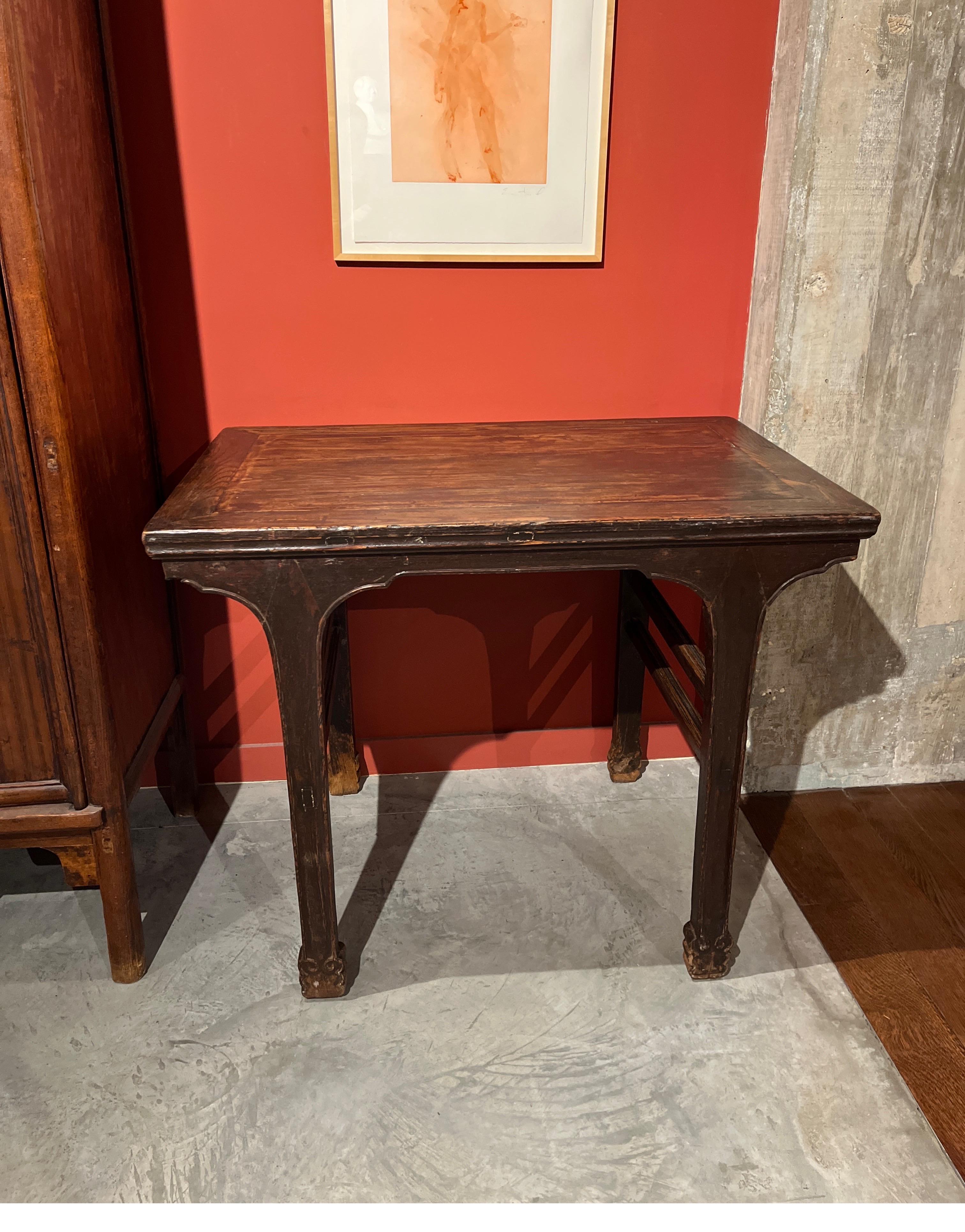 Qing 19th Century Chinese Elm Wood Wine Table For Sale