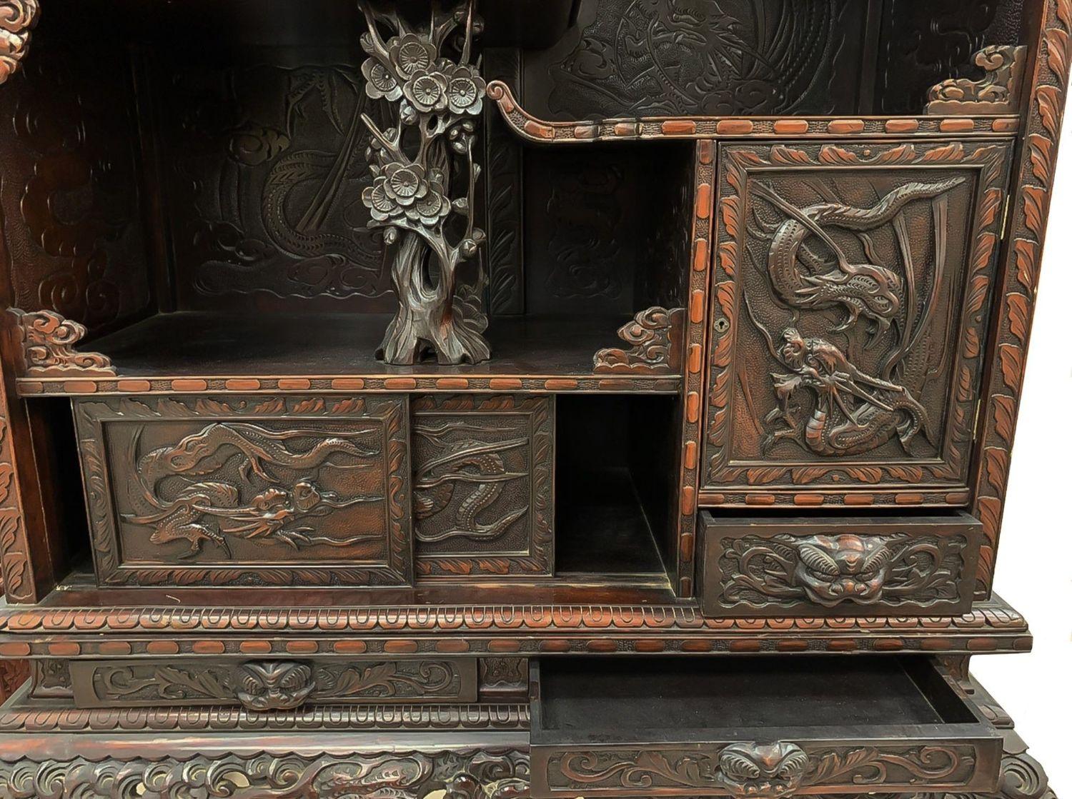 dragon cabinet