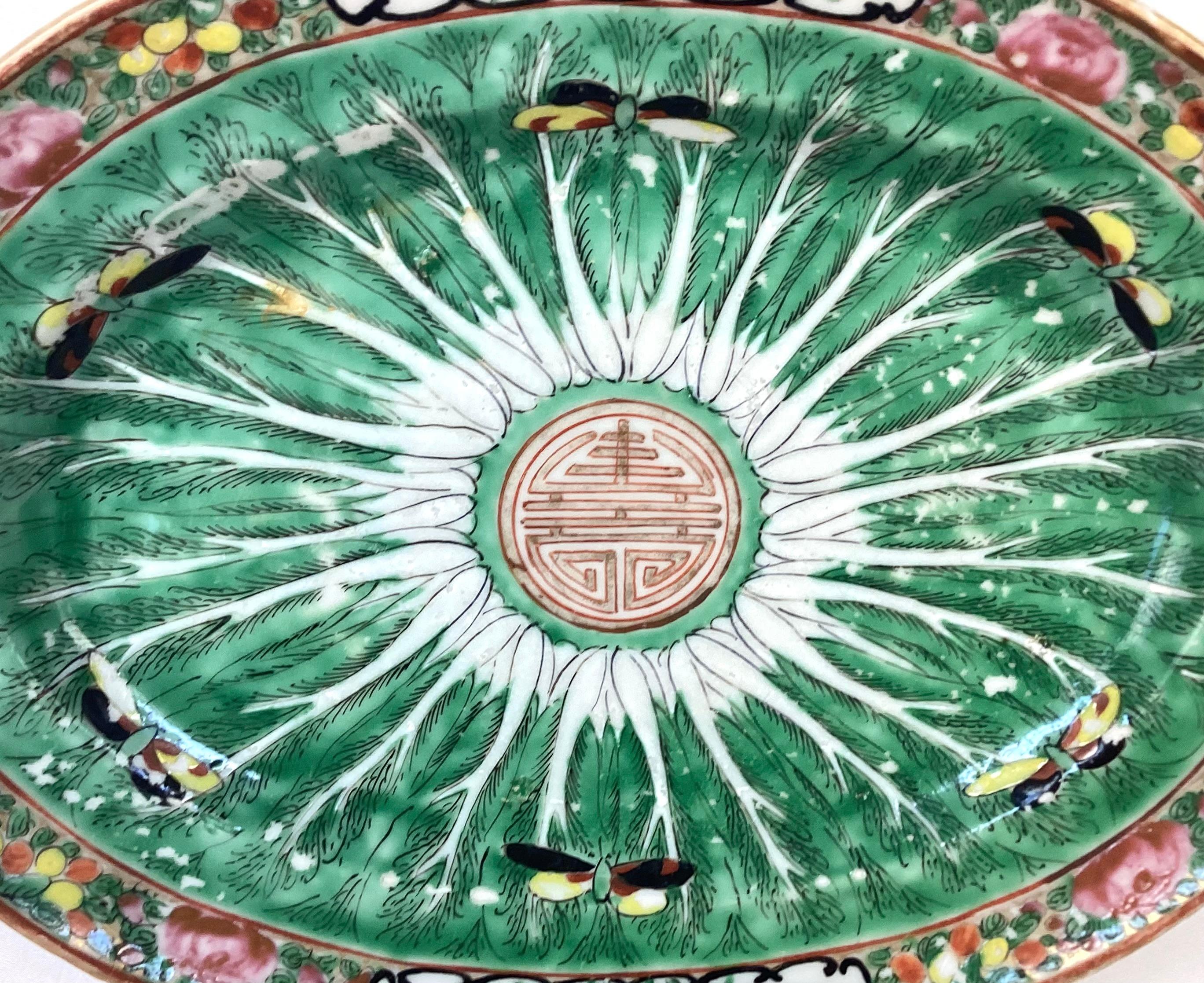 19th Century Chinese Export Cabbage Leaf and Dragonfly Platter 2