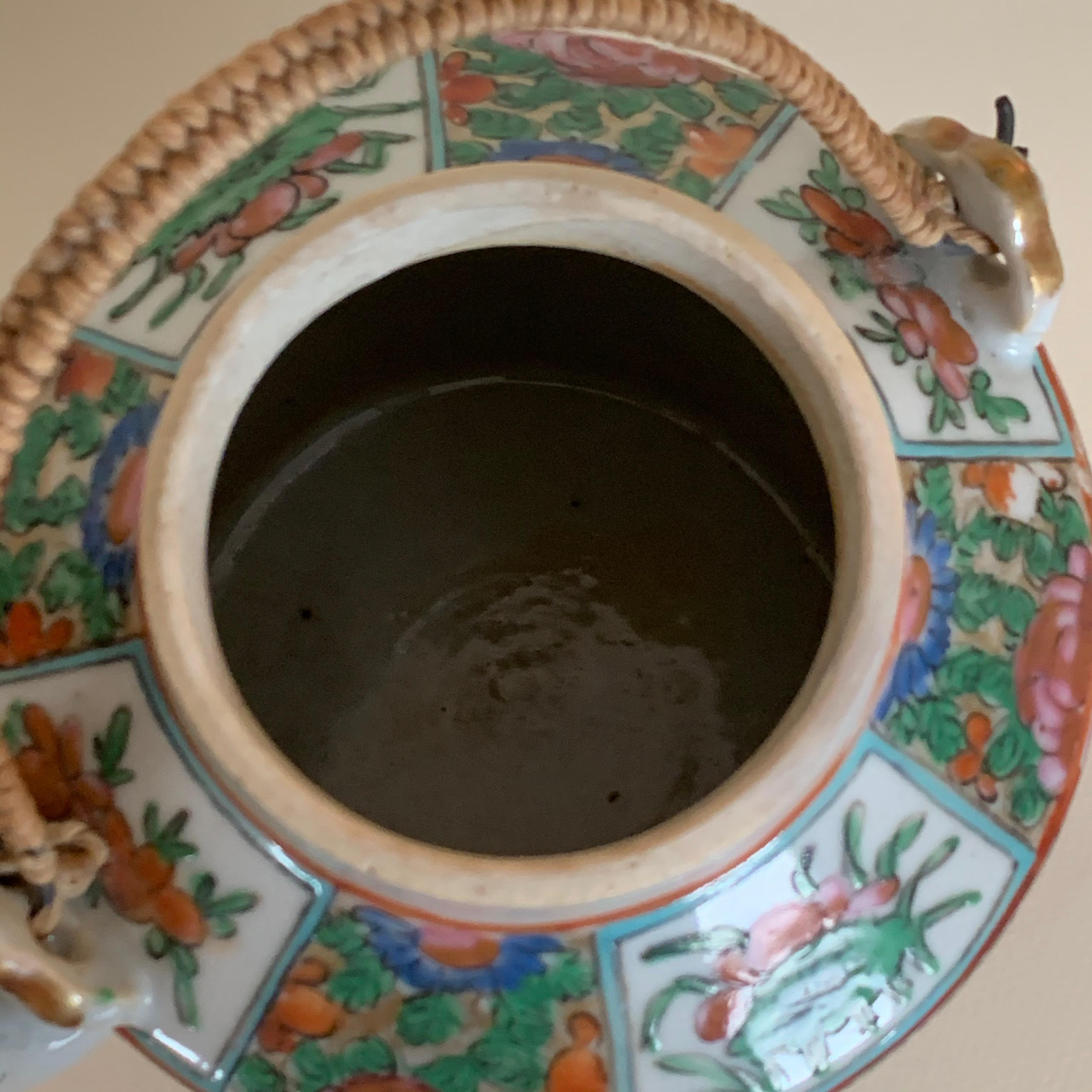 19th Century Chinese Export Canton Famille Rose Medallion Teapot For Sale 13