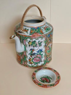 19th Century Chinese Export Canton Famille Rose Medallion Teapot