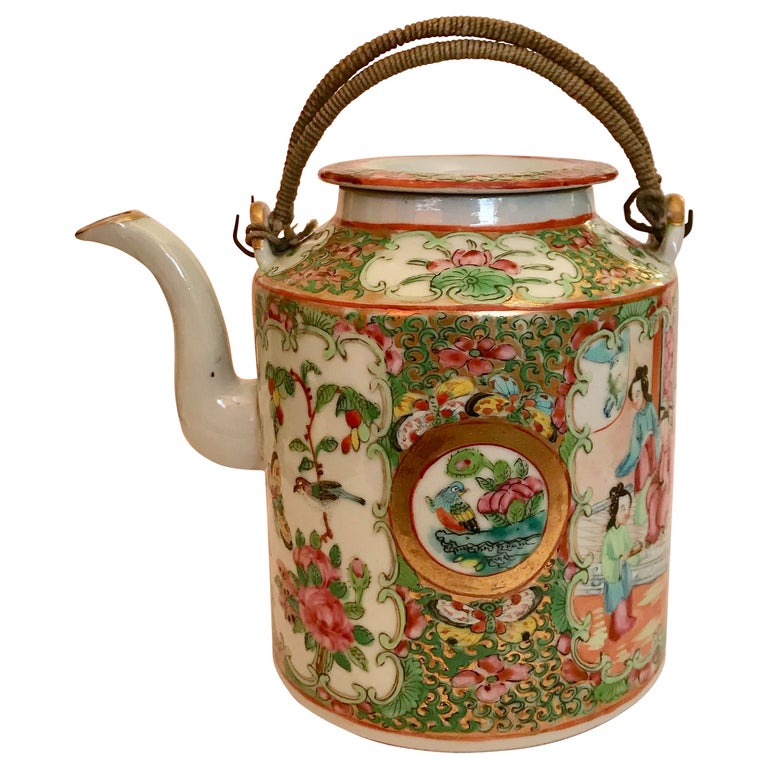 19th Century Antique Chinese Export Canton Famille Rose Medallion Teapot For Sale
