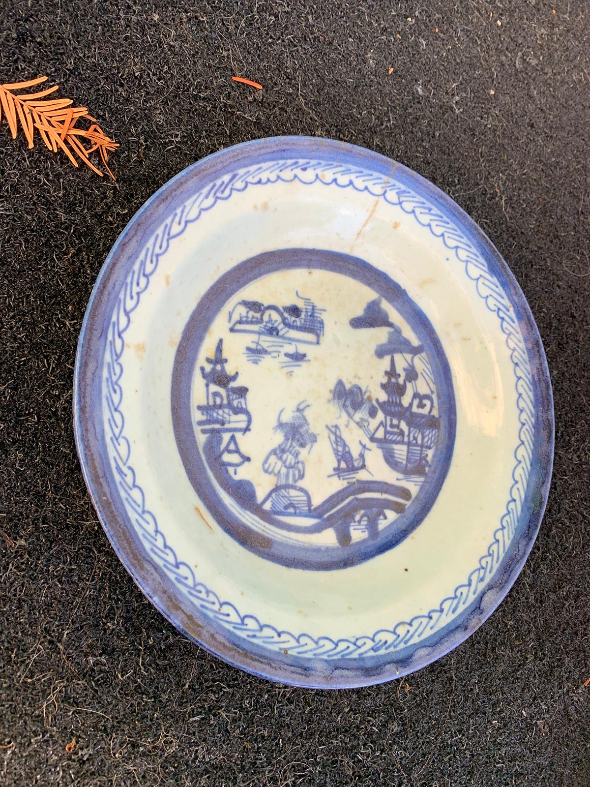 19th Century Chinese Export Canton Ware Blue & White Porcelain Plate, Unmarked In Good Condition For Sale In Atlanta, GA