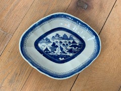 19th Century Chinese Export Canton Ware Oval Blue and White Porcelain Plate