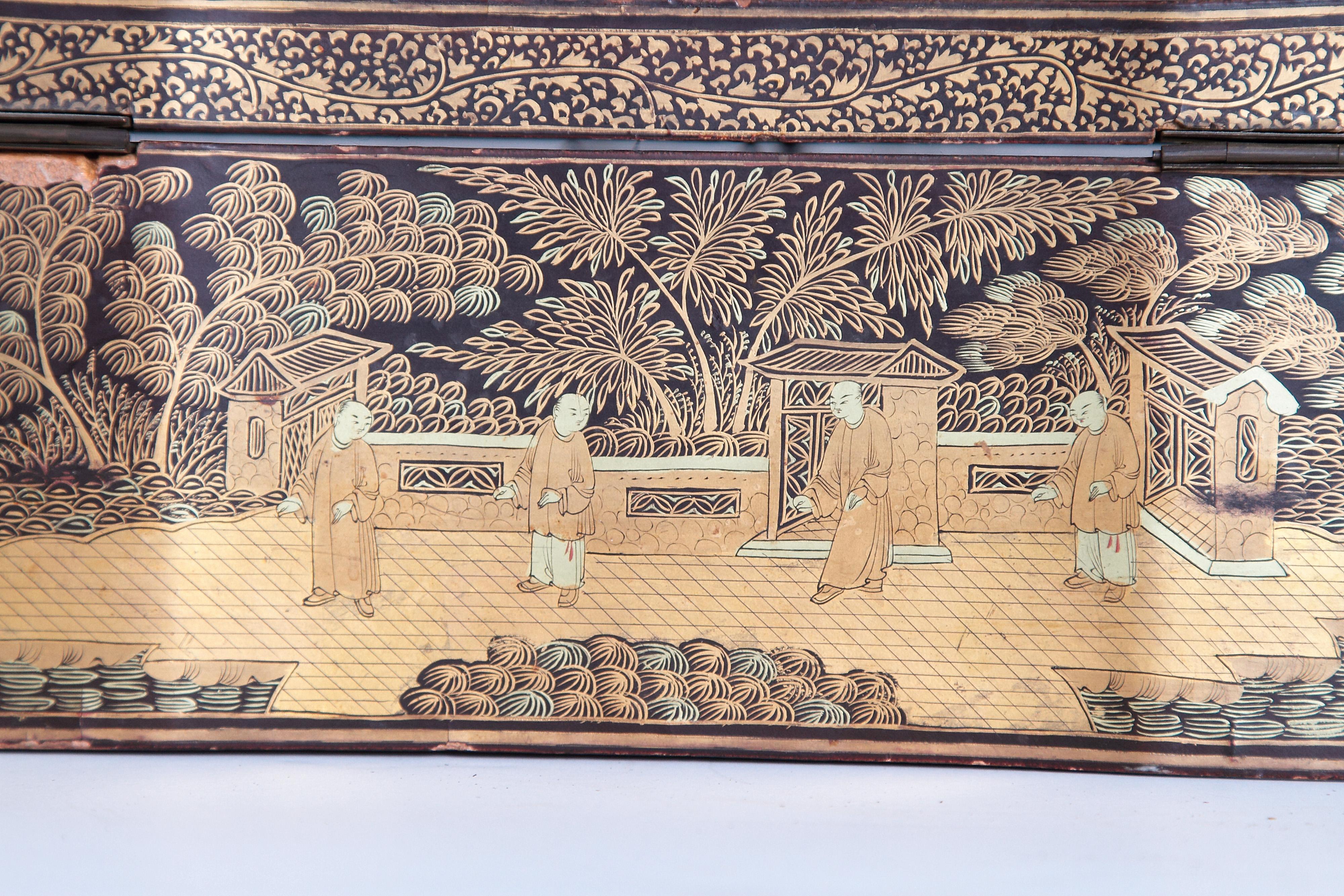 19th Century Chinese Export Chinoiserie Lacquer Sewing Box 7