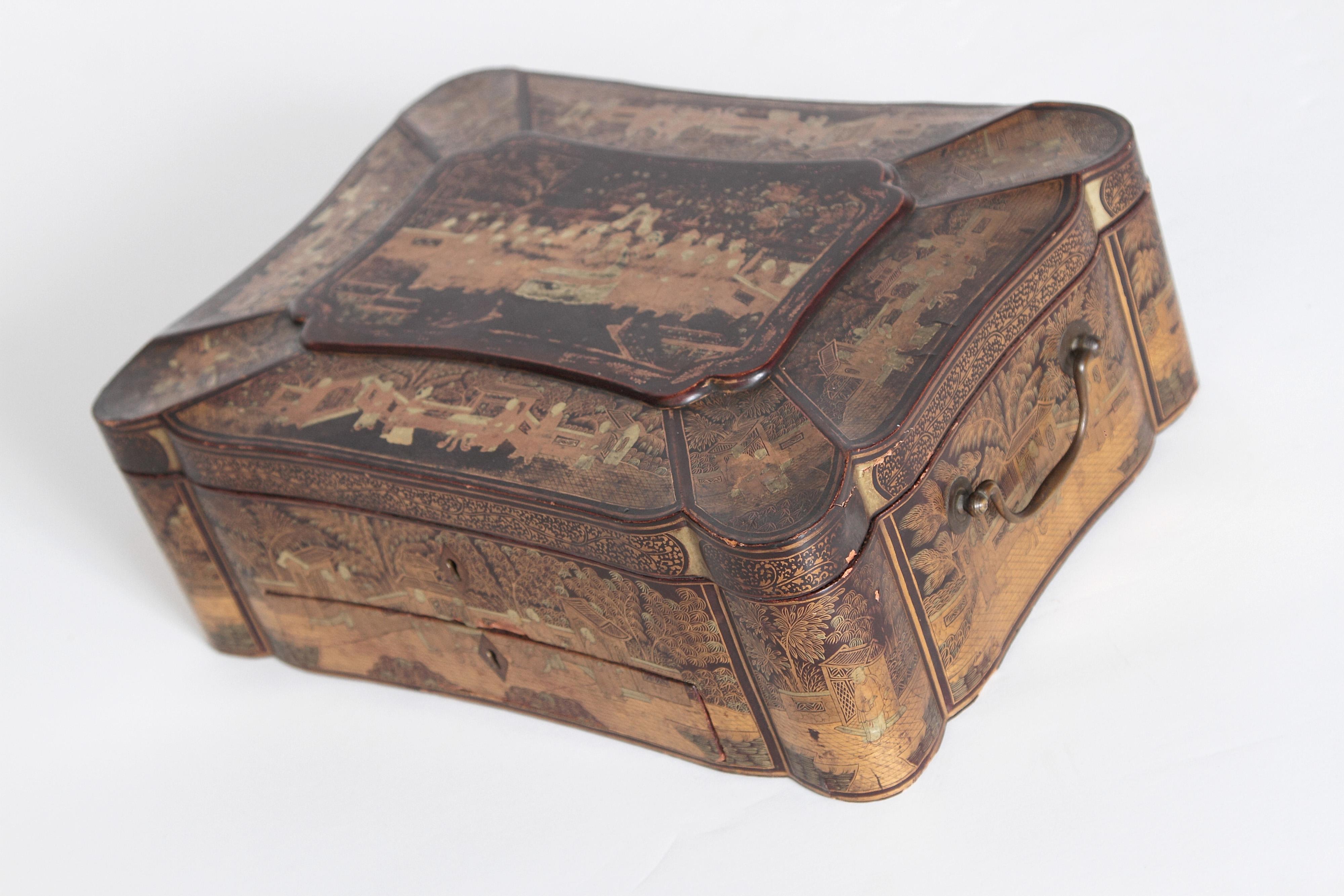 Lacquered 19th Century Chinese Export Chinoiserie Lacquer Sewing Box