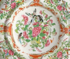 19th Century Chinese Export Famille Rose Porcelain Plate with Gilt