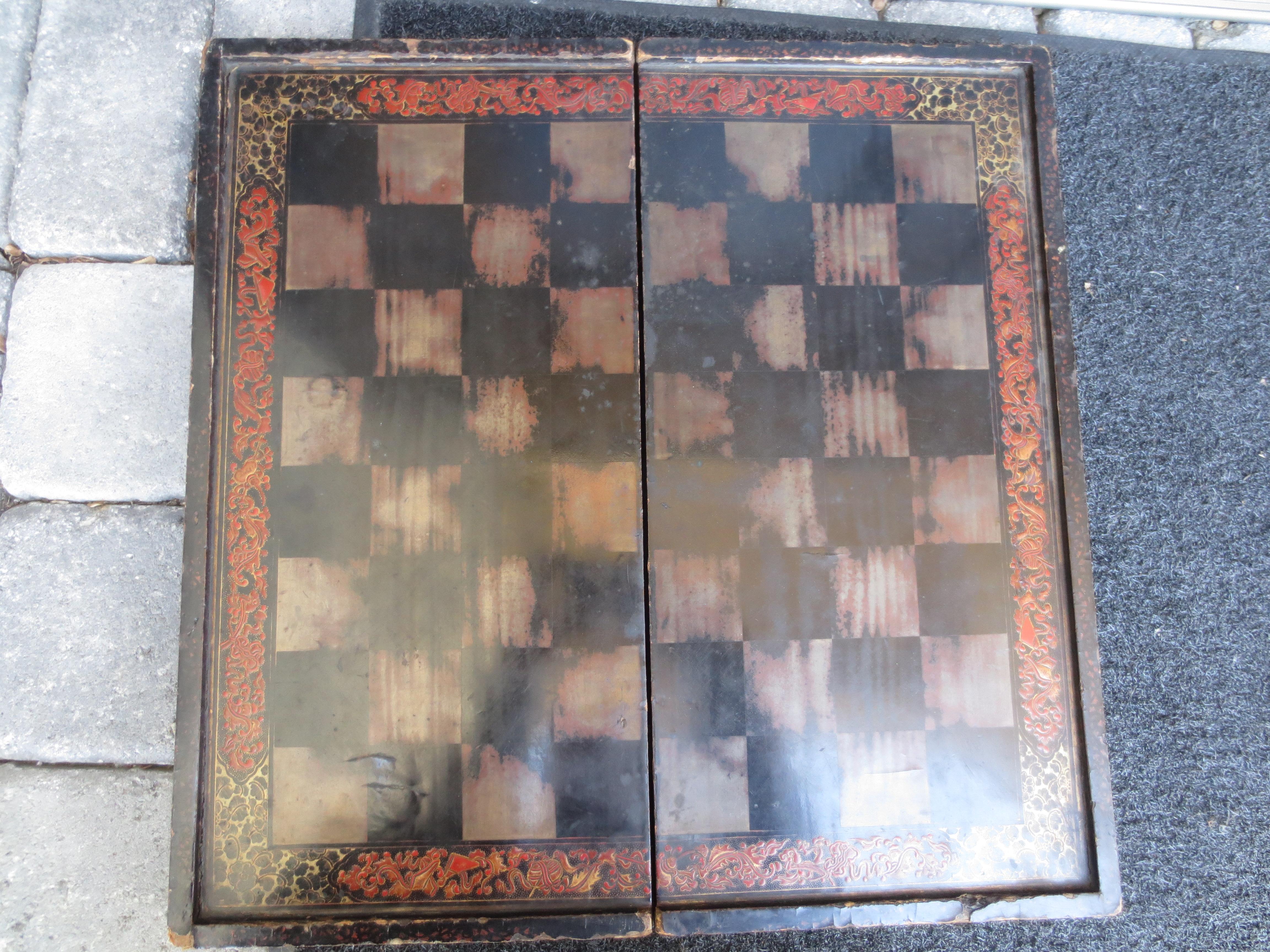 19th Century Chinese Export Game Box In Good Condition In Atlanta, GA