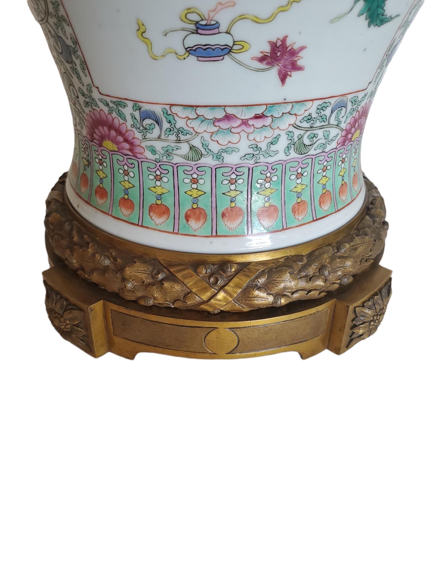 Chinesische Export-Gingerglas-Lampe aus dem 19. Jahrhundert (Gegossen) im Angebot