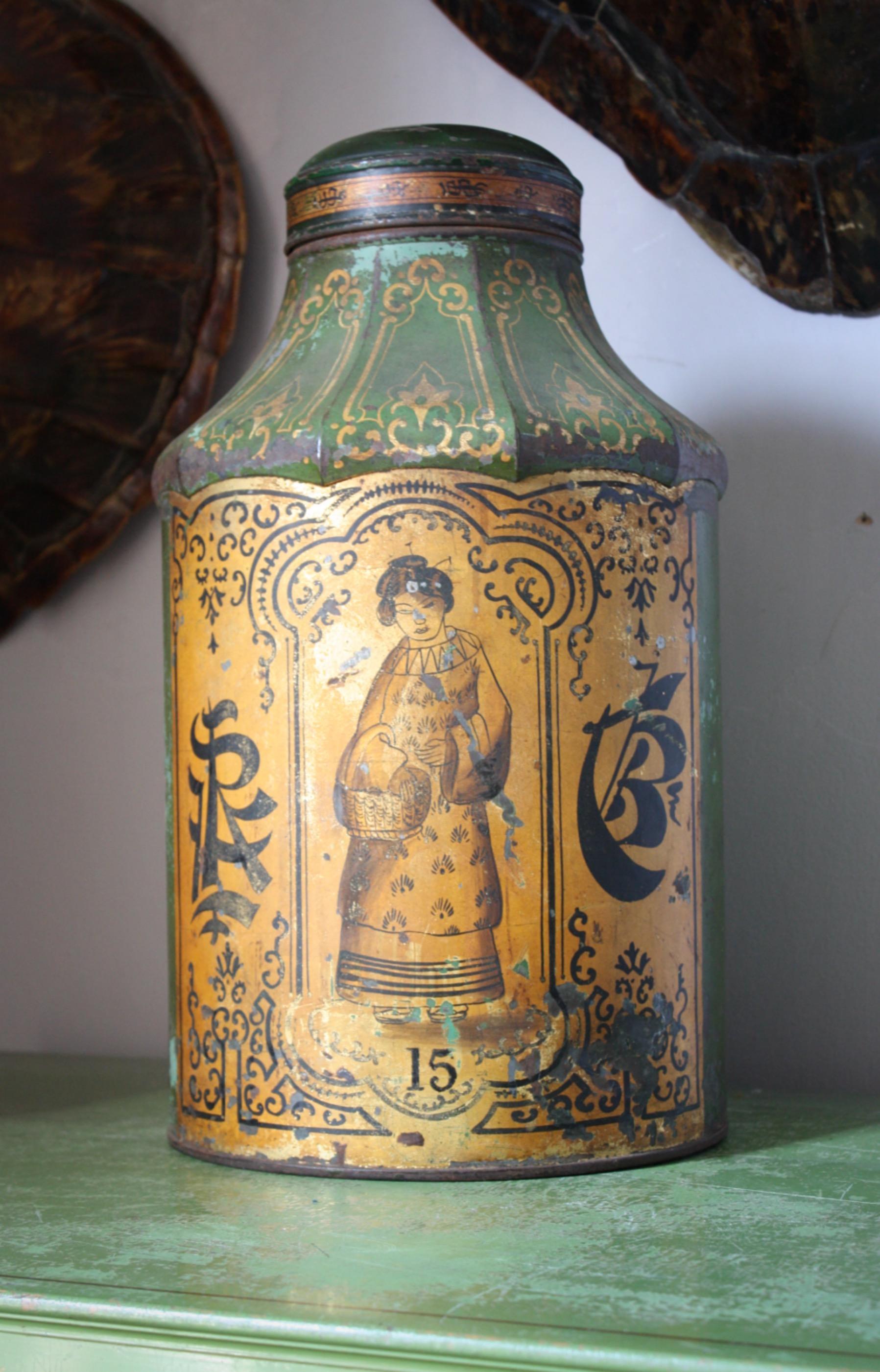 British 19th Century Chinese Export Green Painted & Gilt Tôle Tea Canister Chinoiserie