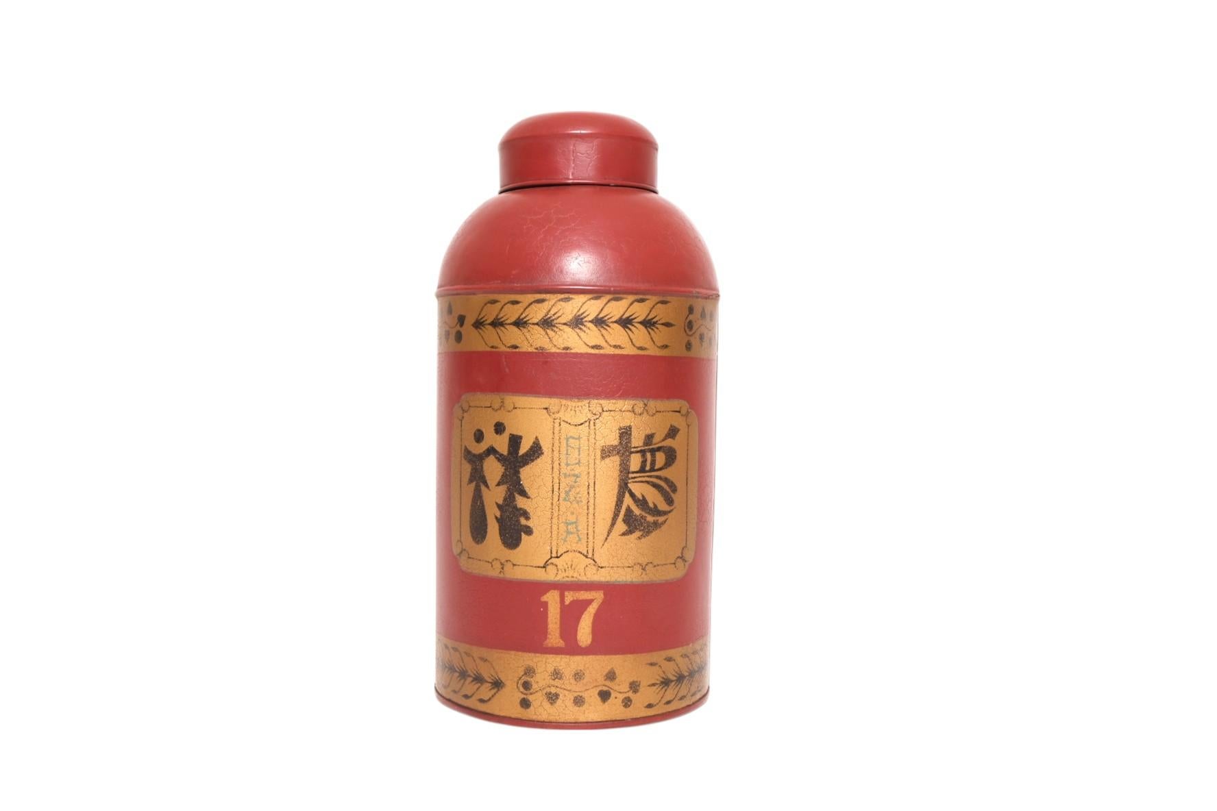 19th Century Chinese Export Lacquered Tea Canister in Red and Gilt, “No.17” For Sale 6